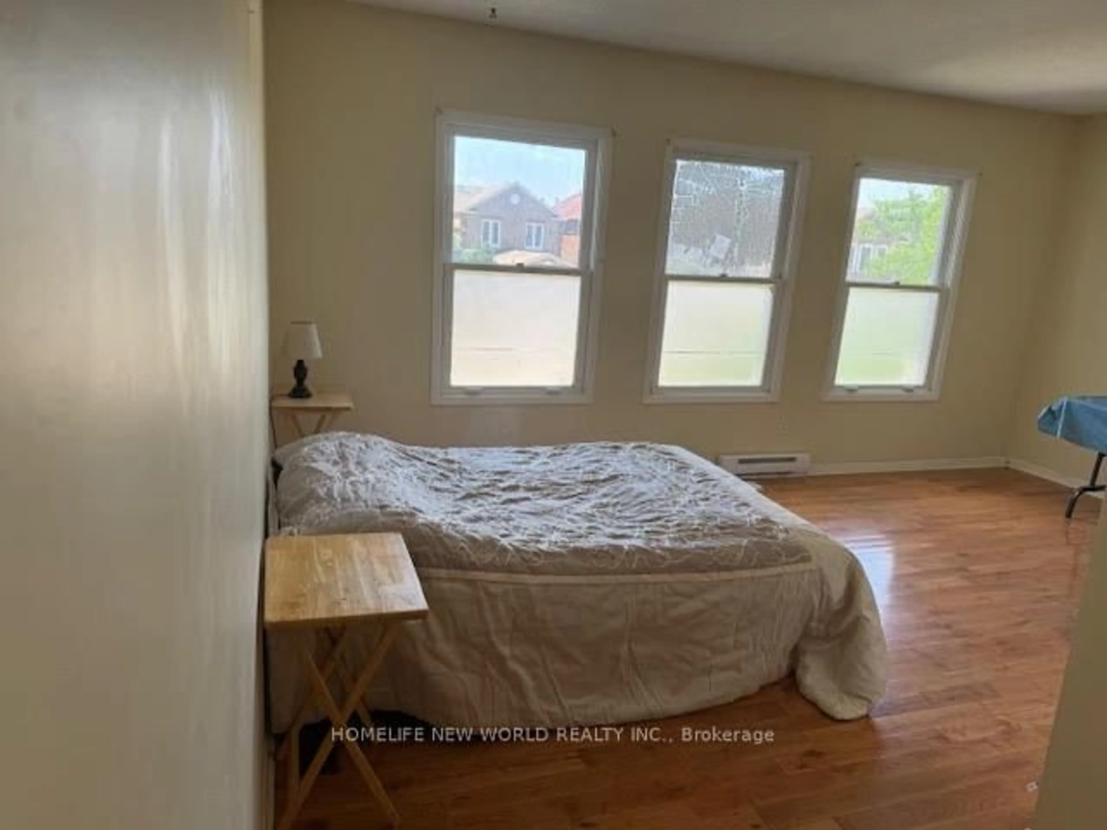 A pic of a room for 112 New Forest Sq, Toronto Ontario M1V 2Z8