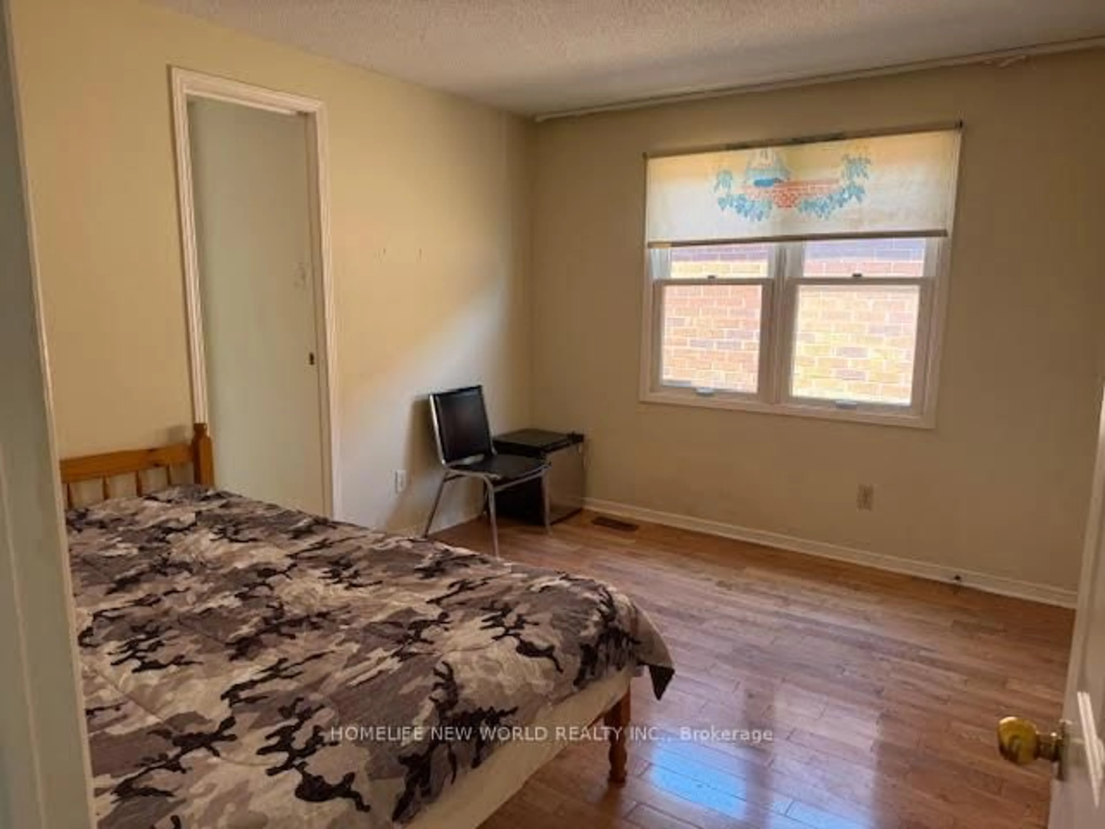 A pic of a room for 112 New Forest Sq, Toronto Ontario M1V 2Z8