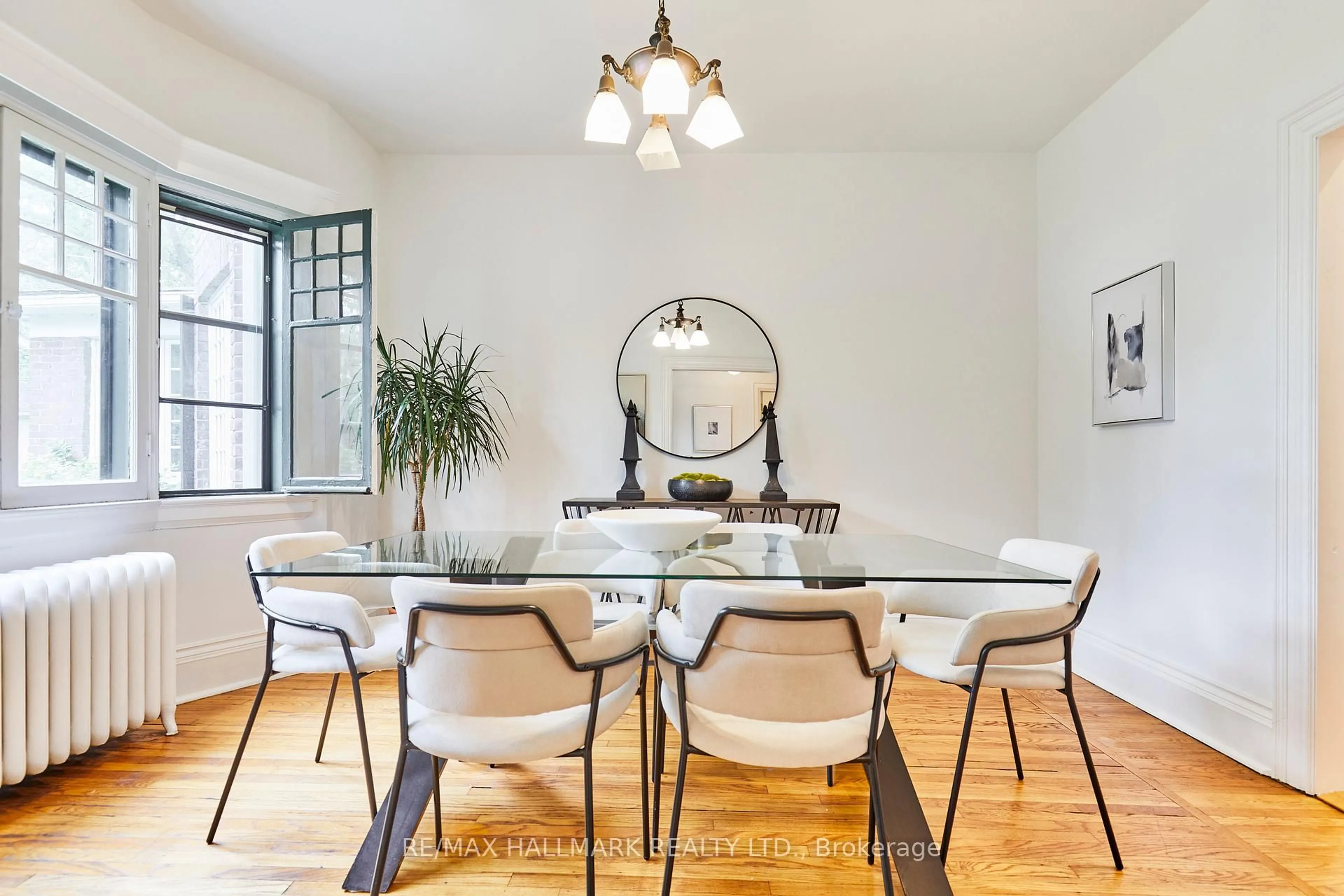 Dining room, unknown for 183 Balsam Ave, Toronto Ontario M4E 3C2