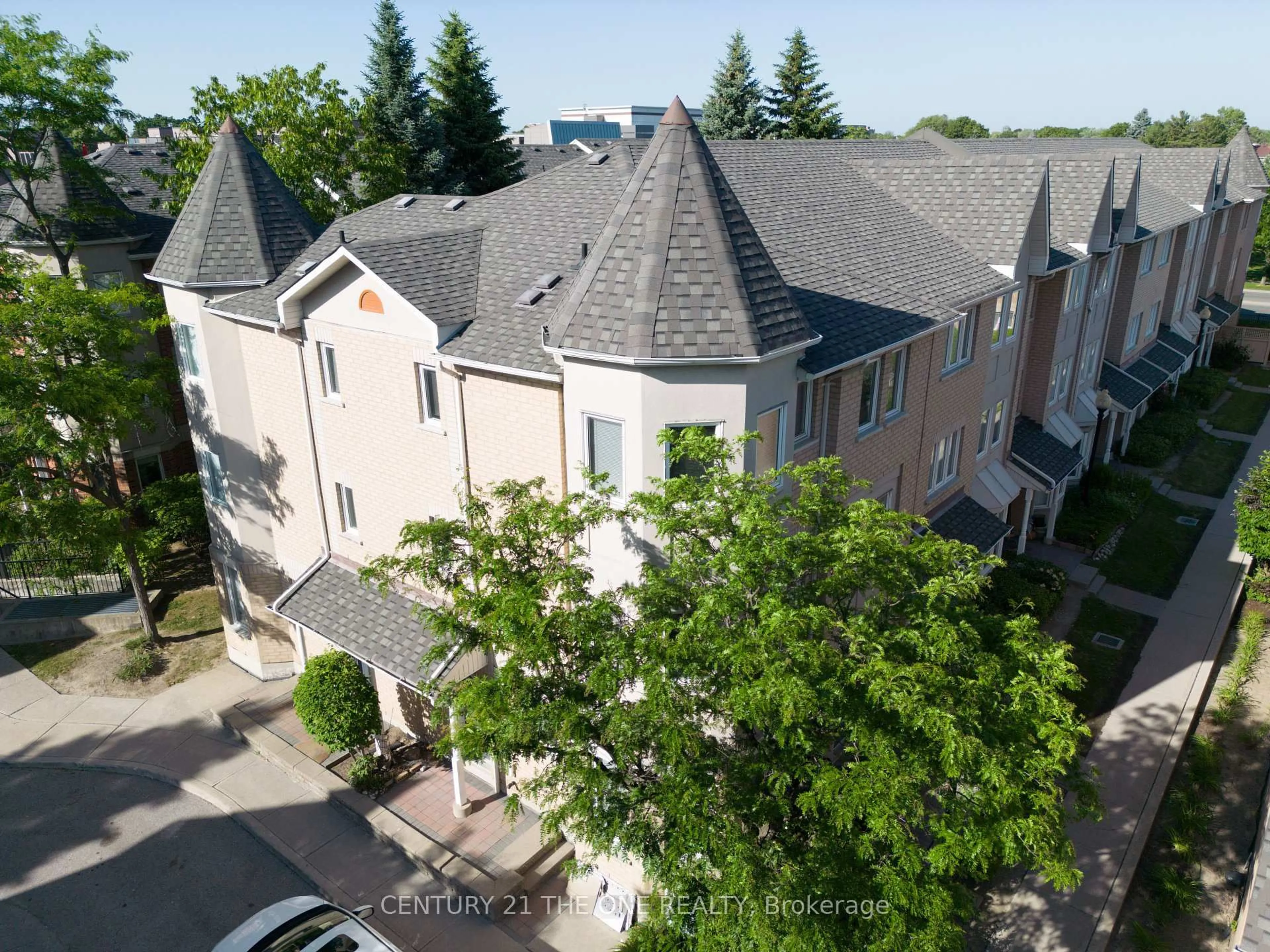A pic from outside/outdoor area/front of a property/back of a property/a pic from drone, city buildings view from balcony for 28 Rosebank Dr #1102, Toronto Ontario M1B 5Z1