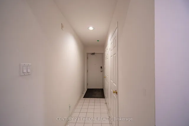 Additional image 5 of 28 Rosebank Dr Unit 1102
