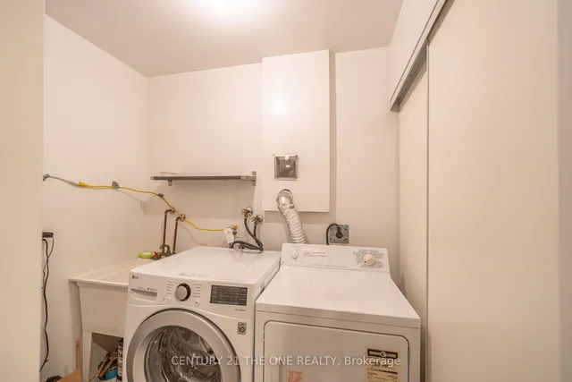 Additional image 4 of 28 Rosebank Dr Unit 1102