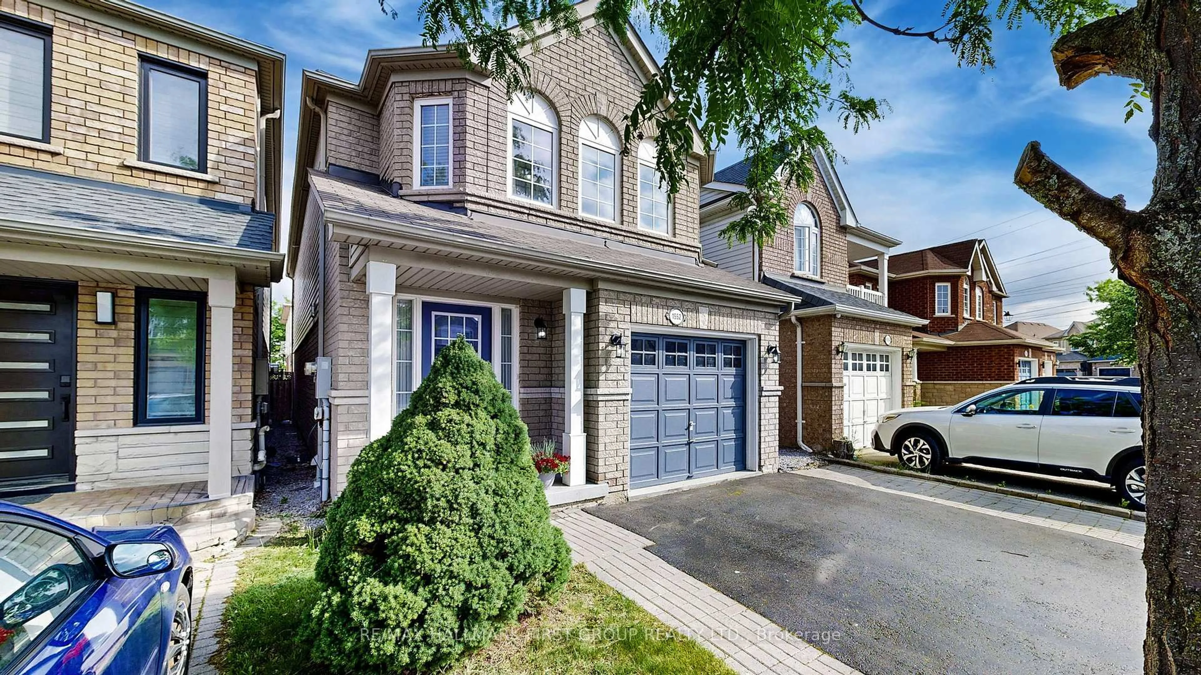 Home with brick exterior material, street for 1552 Avonmore Sq, Pickering Ontario L1V 7H5