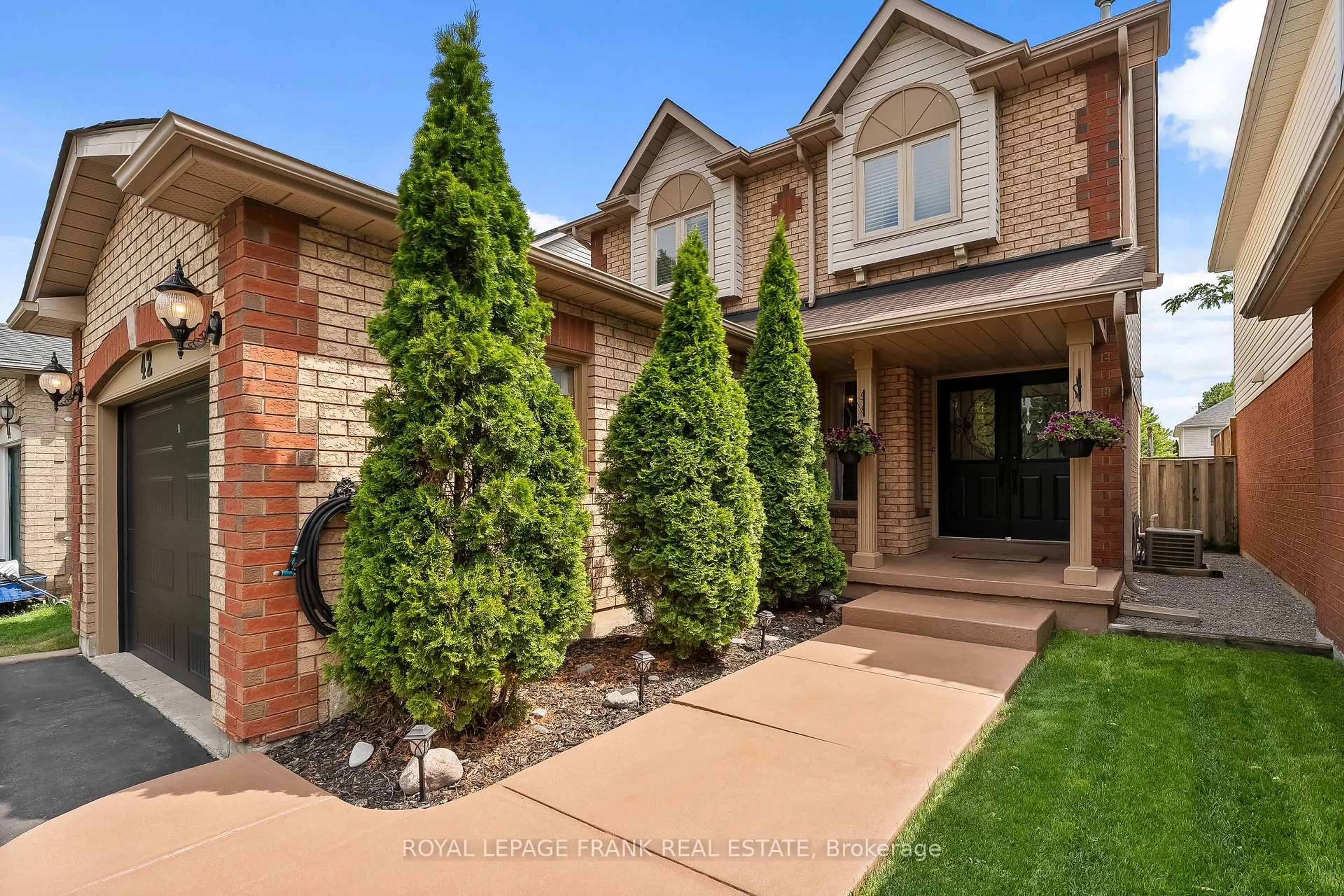 Home with brick exterior material, street for 42 Mann St, Clarington Ontario L1C 2H5