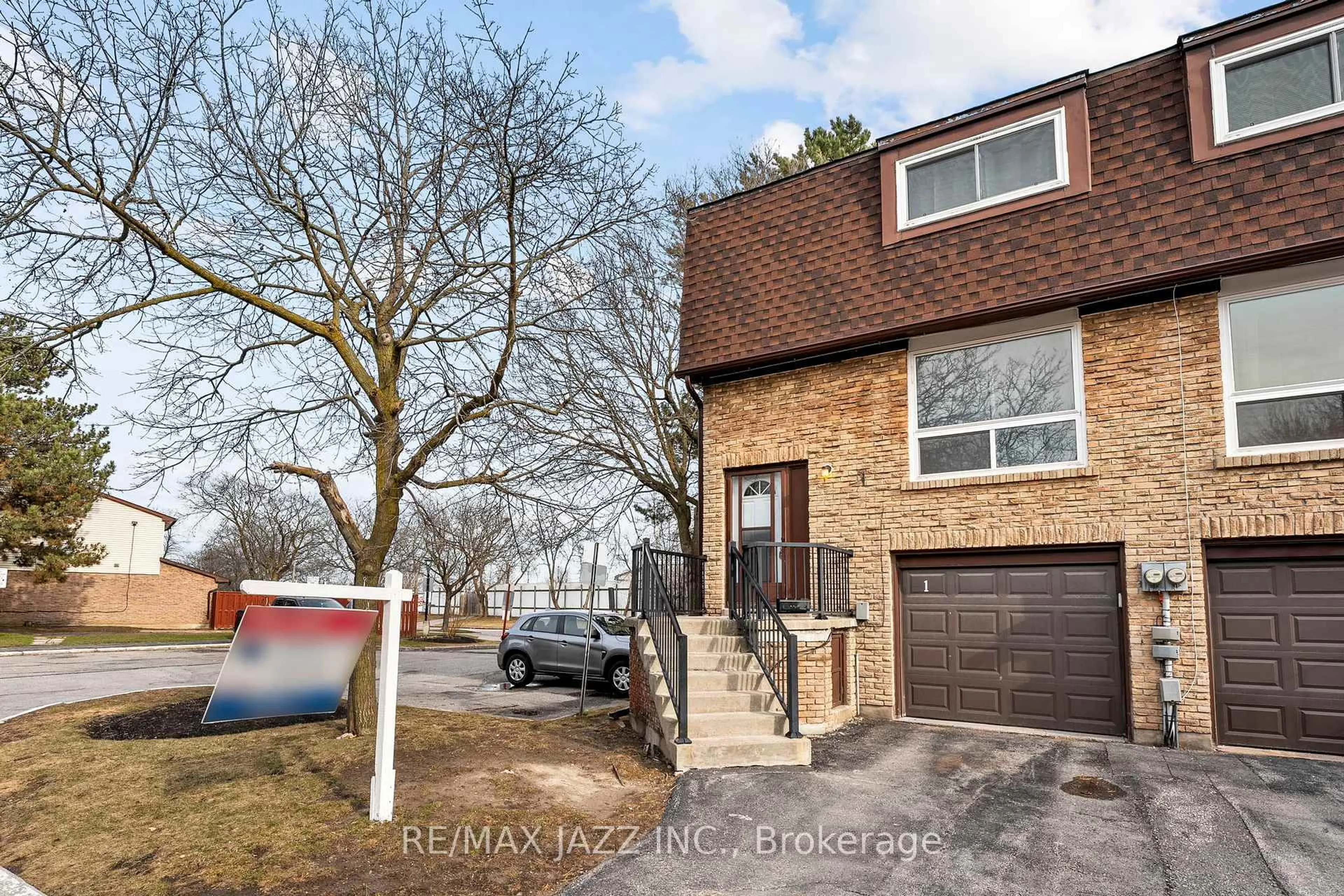 Home with brick exterior material, street for 222 Pearson St #1, Oshawa Ontario L1G 7C6