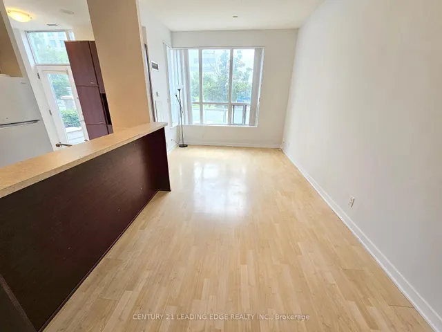 Additional image 18 of 38 Lee Centre Dr Unit TH120