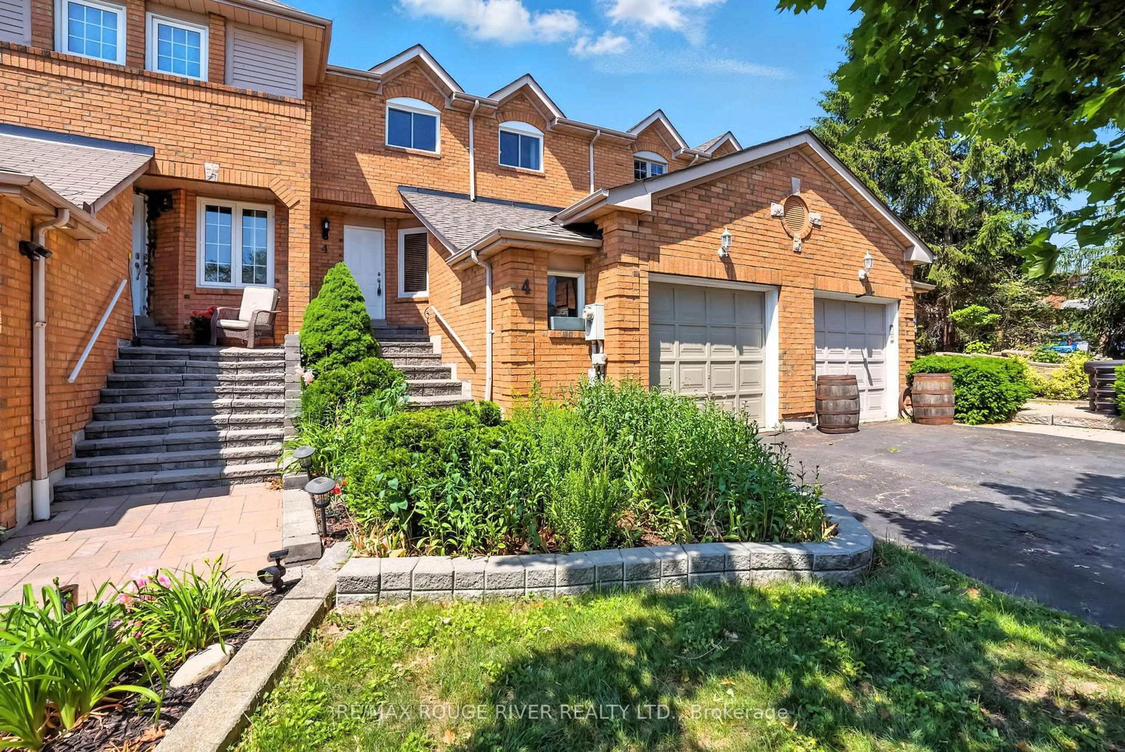 Home with brick exterior material, street for 4 Heaver Dr, Whitby Ontario L1N 8X2