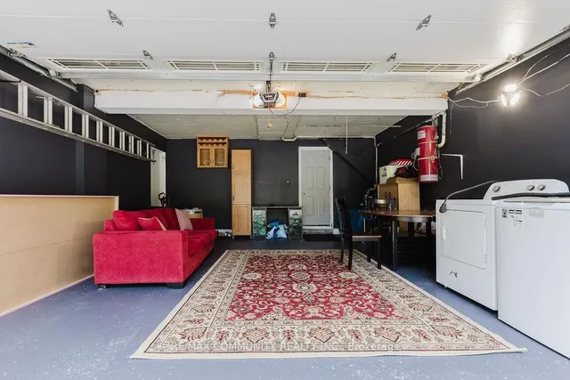 Additional property image - 42 Satchell Blvd
