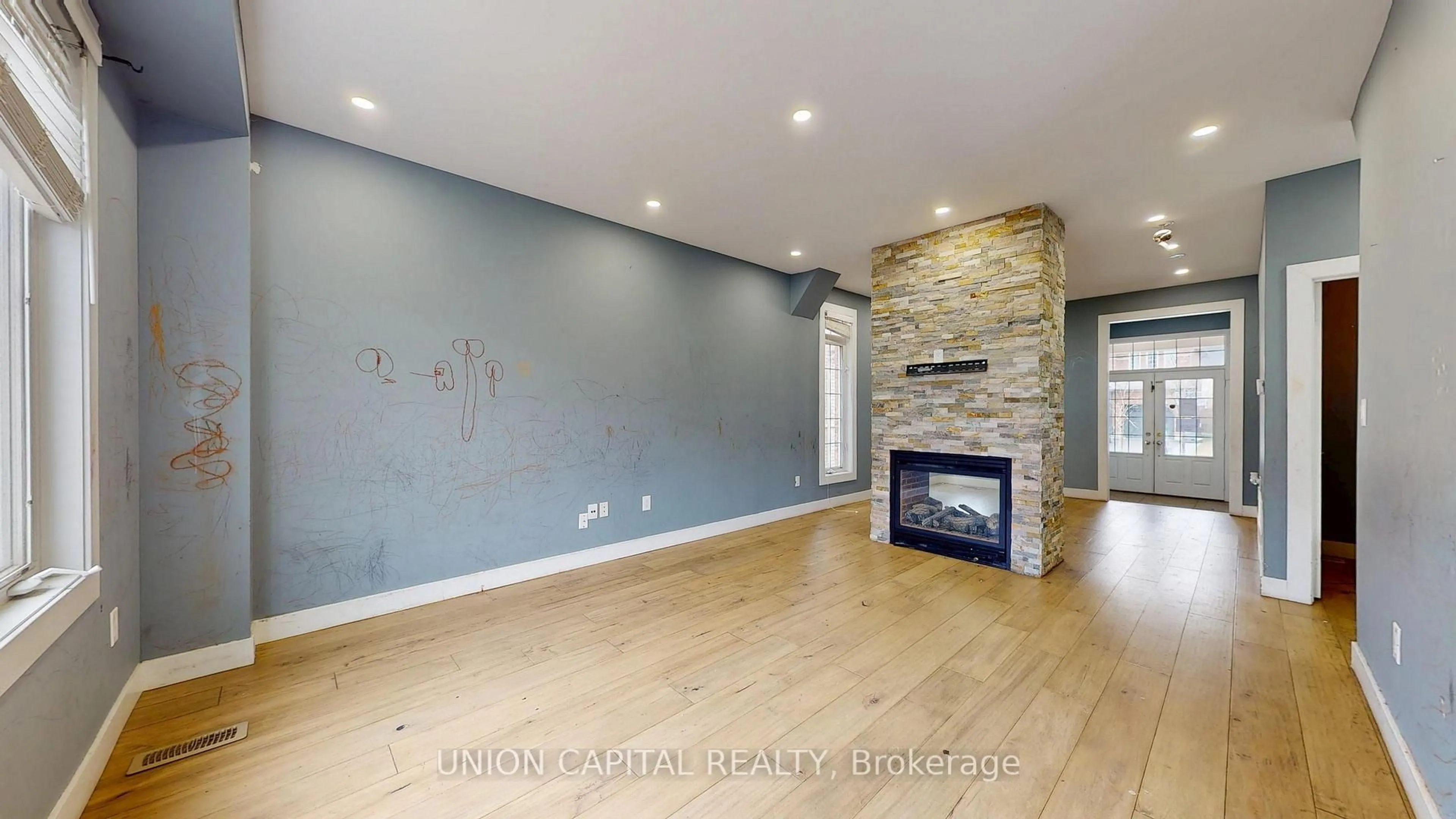 A pic of a room for 120 Elliottglen Dr, Ajax Ontario L1Z 0G9