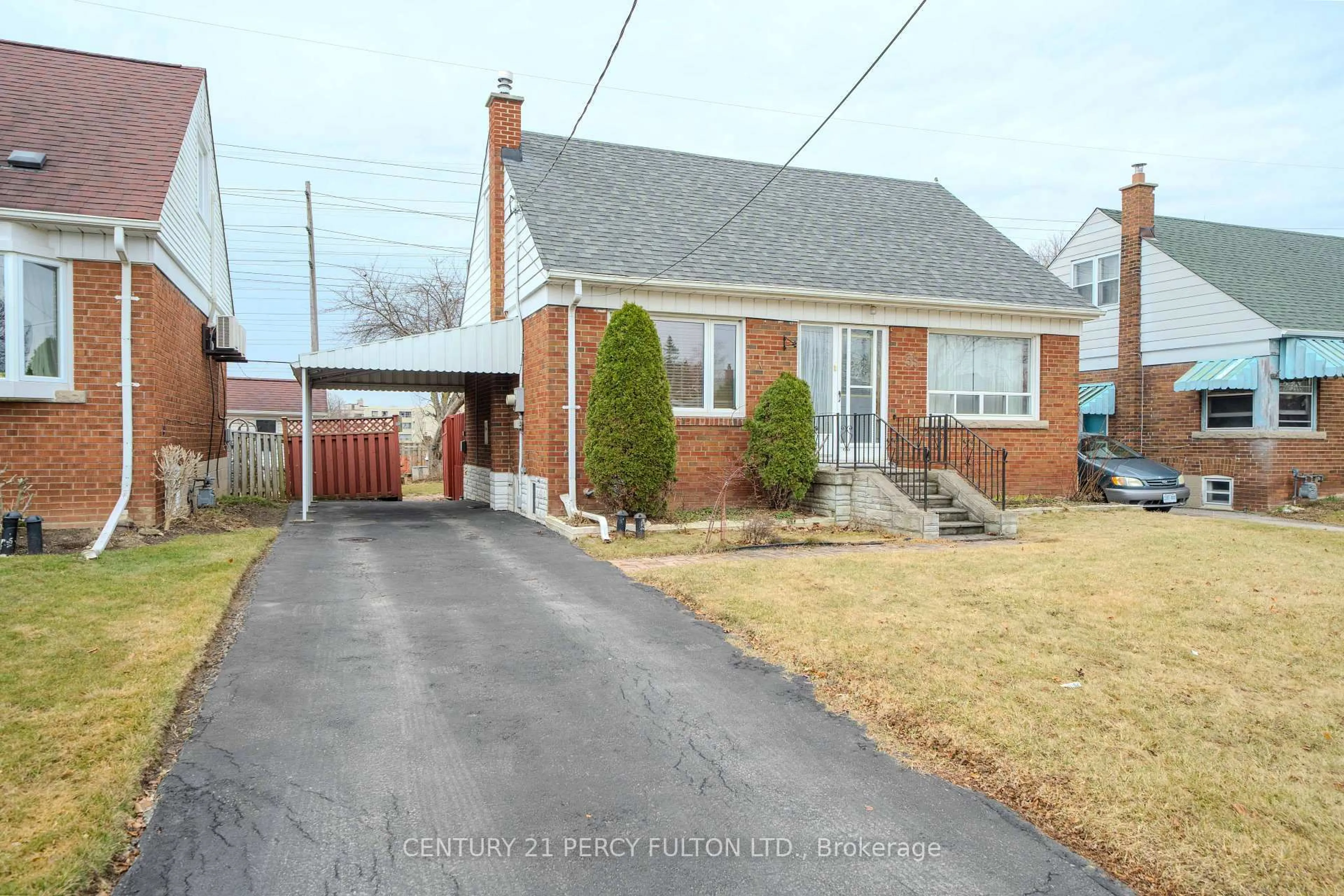 Home with brick exterior material, street for 35 Biscayne Blvd, Toronto Ontario M1R 1A1