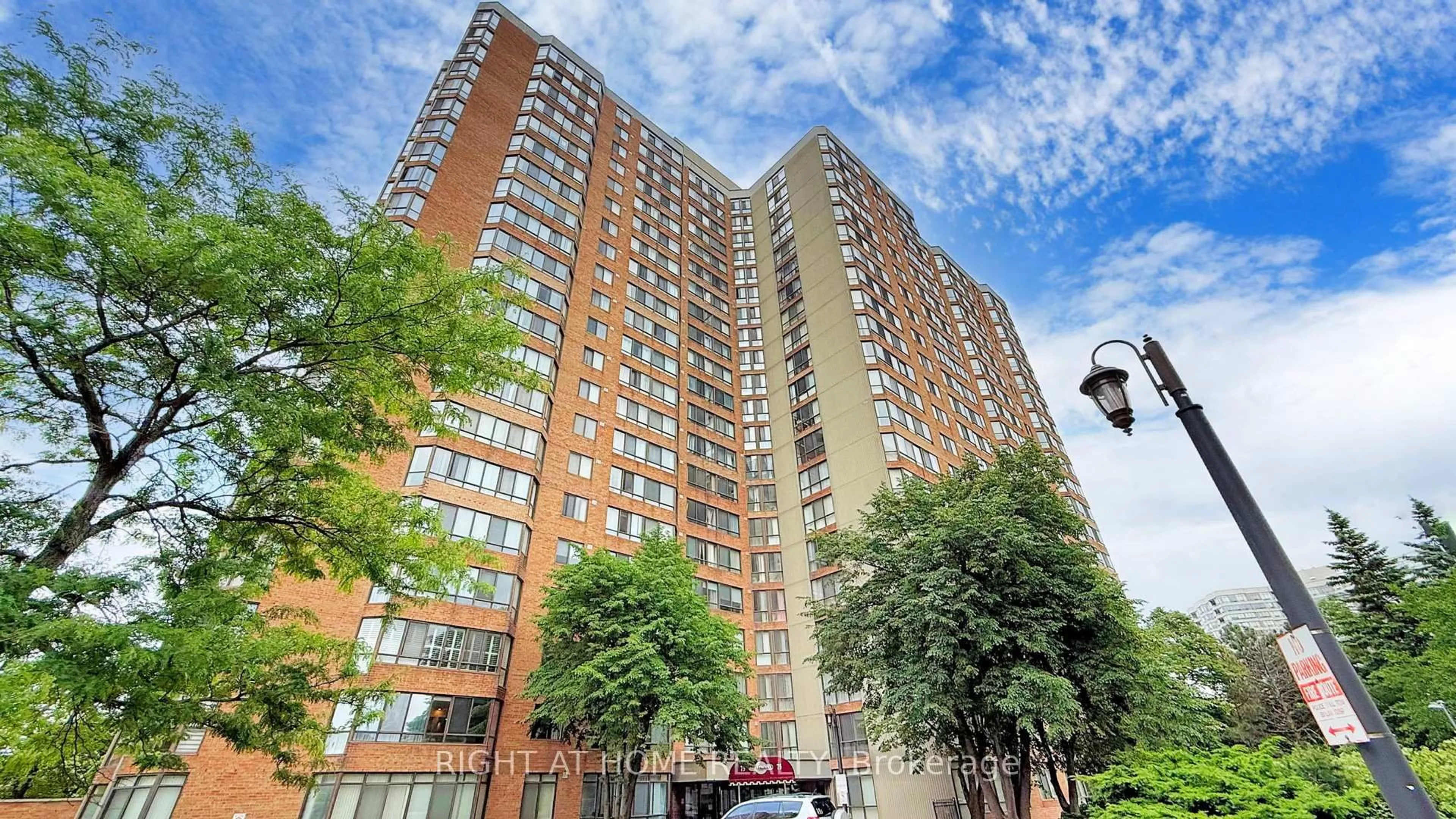 Unknown for 75 Bamburgh Circ #119, Toronto Ontario M1W 3W1
