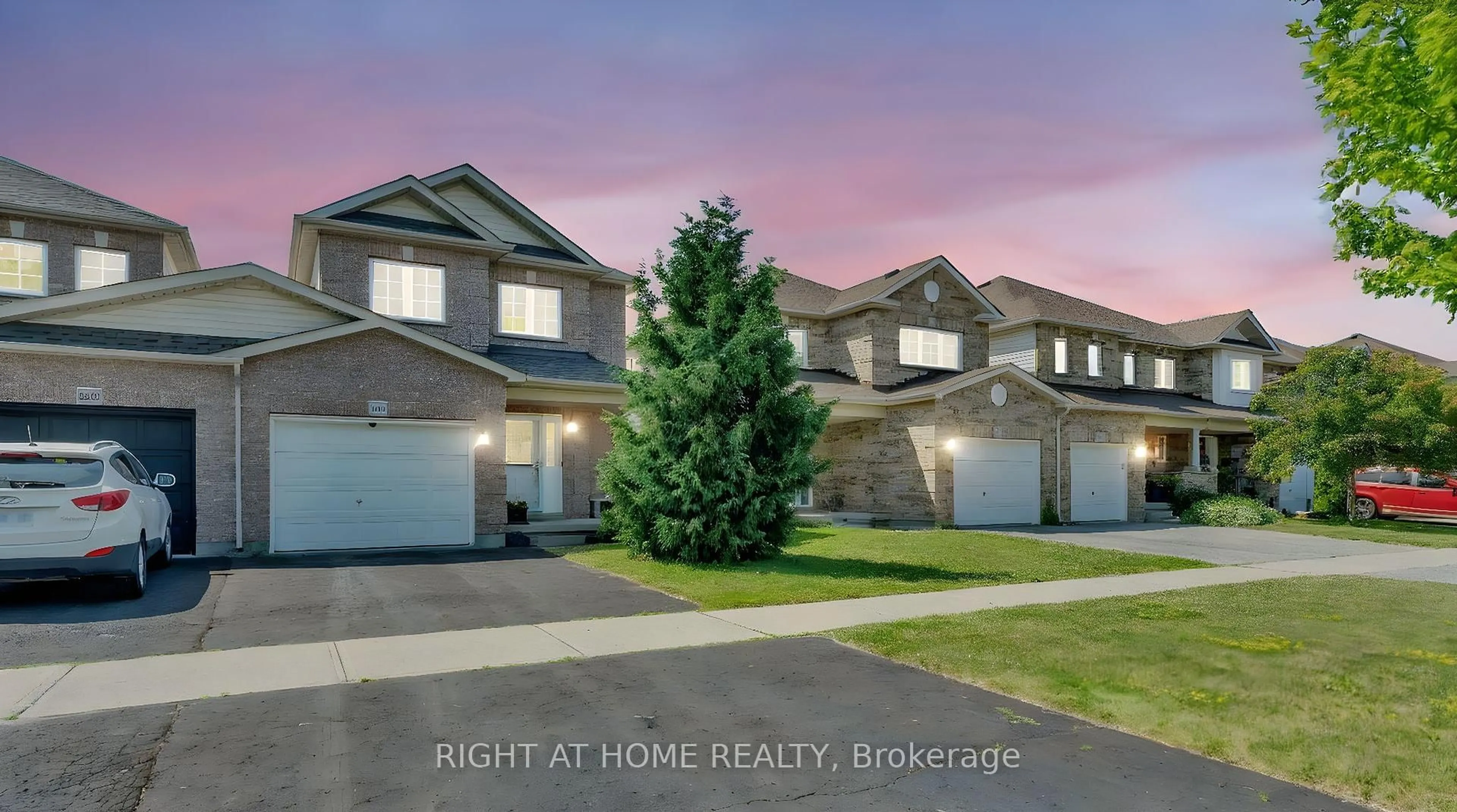 A pic from outside/outdoor area/front of a property/back of a property/a pic from drone, street for 641 Coldstream Dr, Oshawa Ontario L1K 2T6
