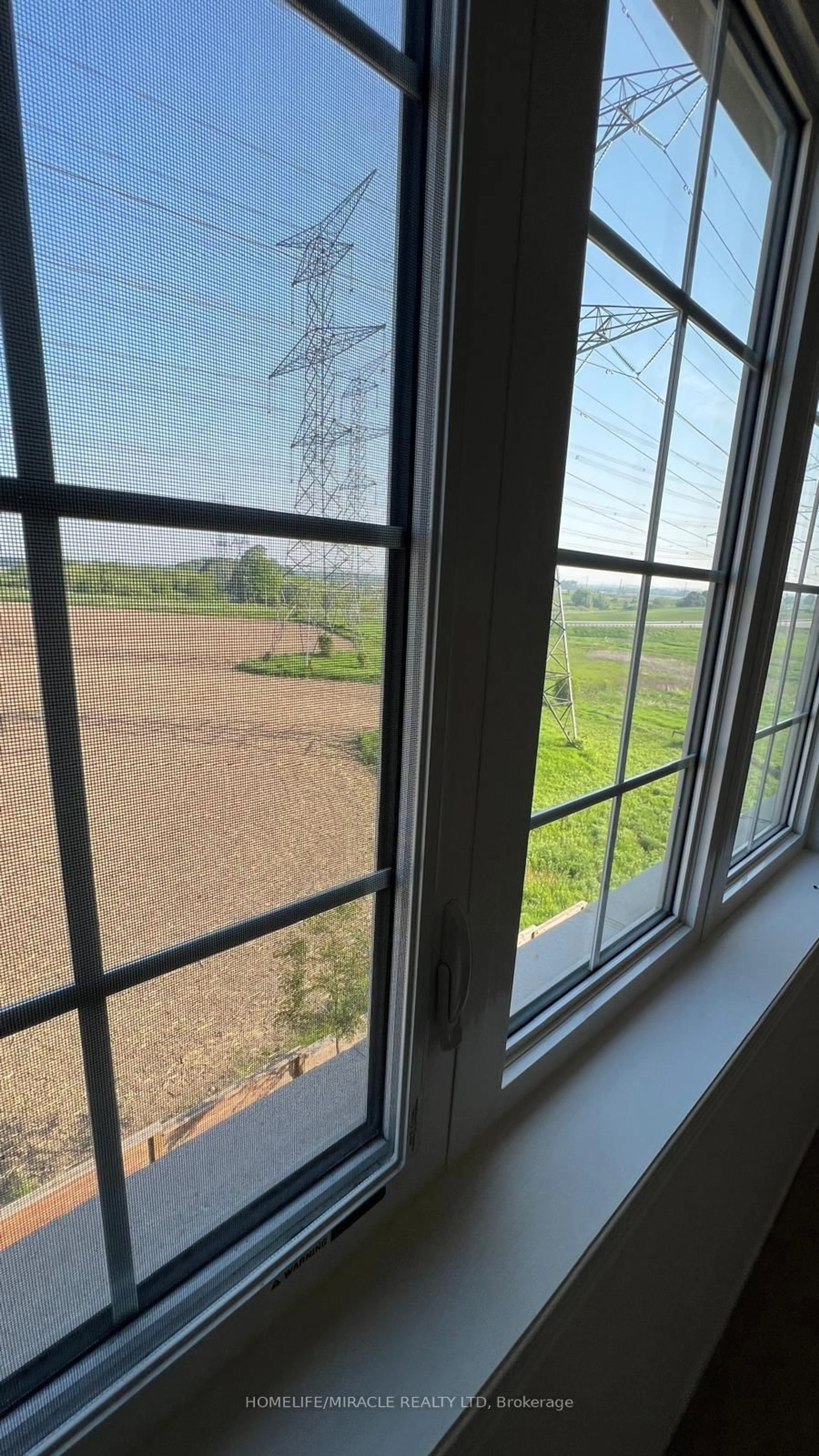 A pic of a room for 2665 Deputy Minister Path, Oshawa Ontario L1L 0M7