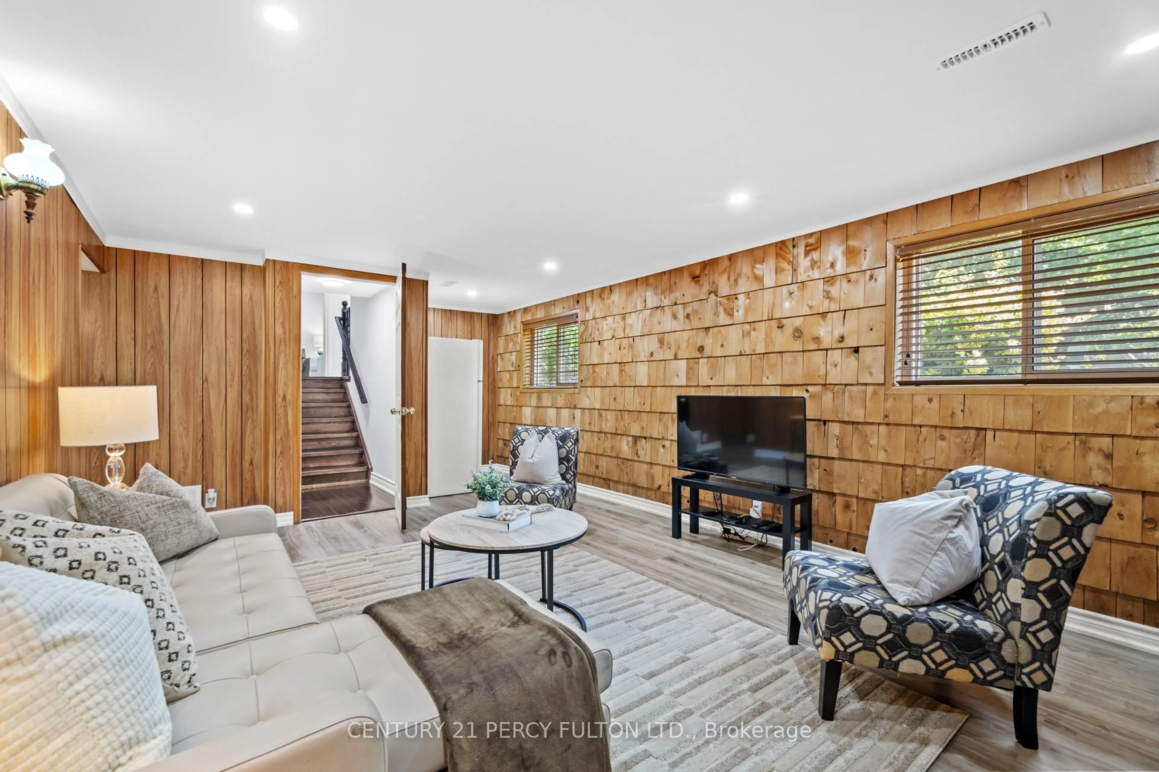 Living room with furniture, unknown for 50 Chapais Cres, Toronto Ontario M1C 2C5