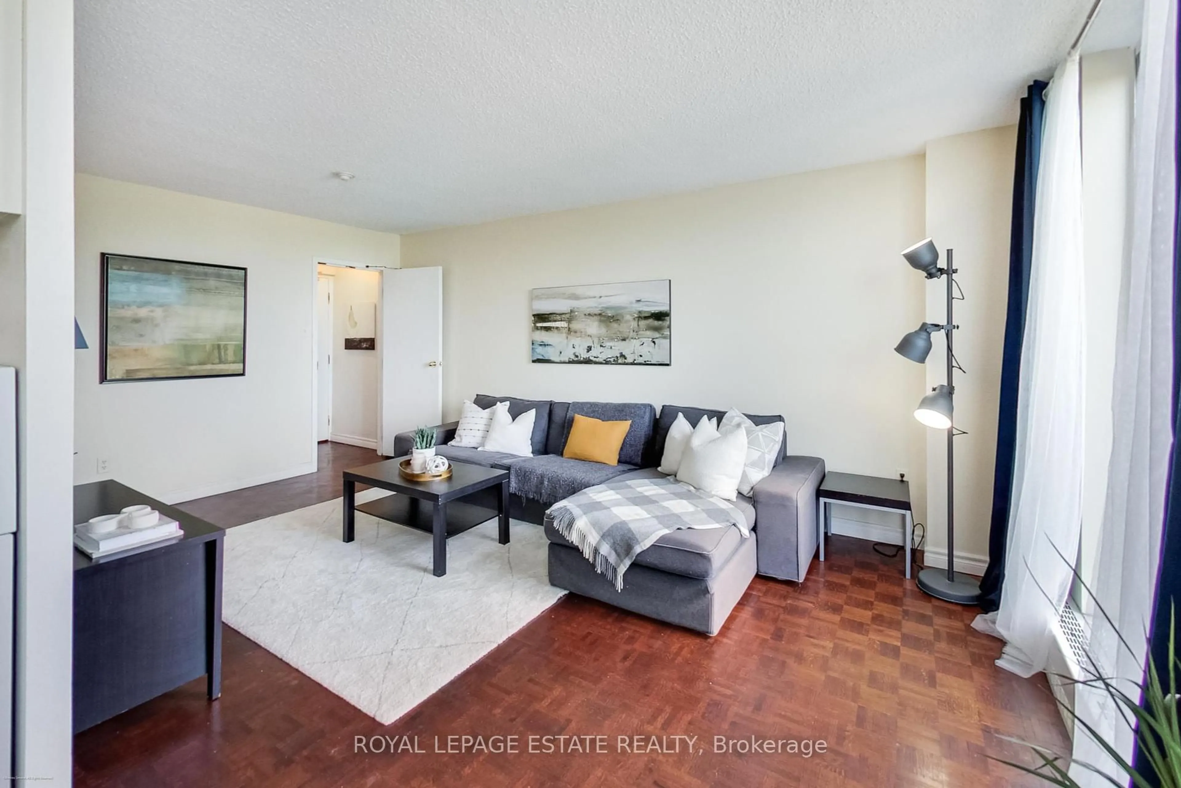 Living room with furniture, unknown for 1071 woodbine Ave #408, Toronto Ontario M4C 4C2