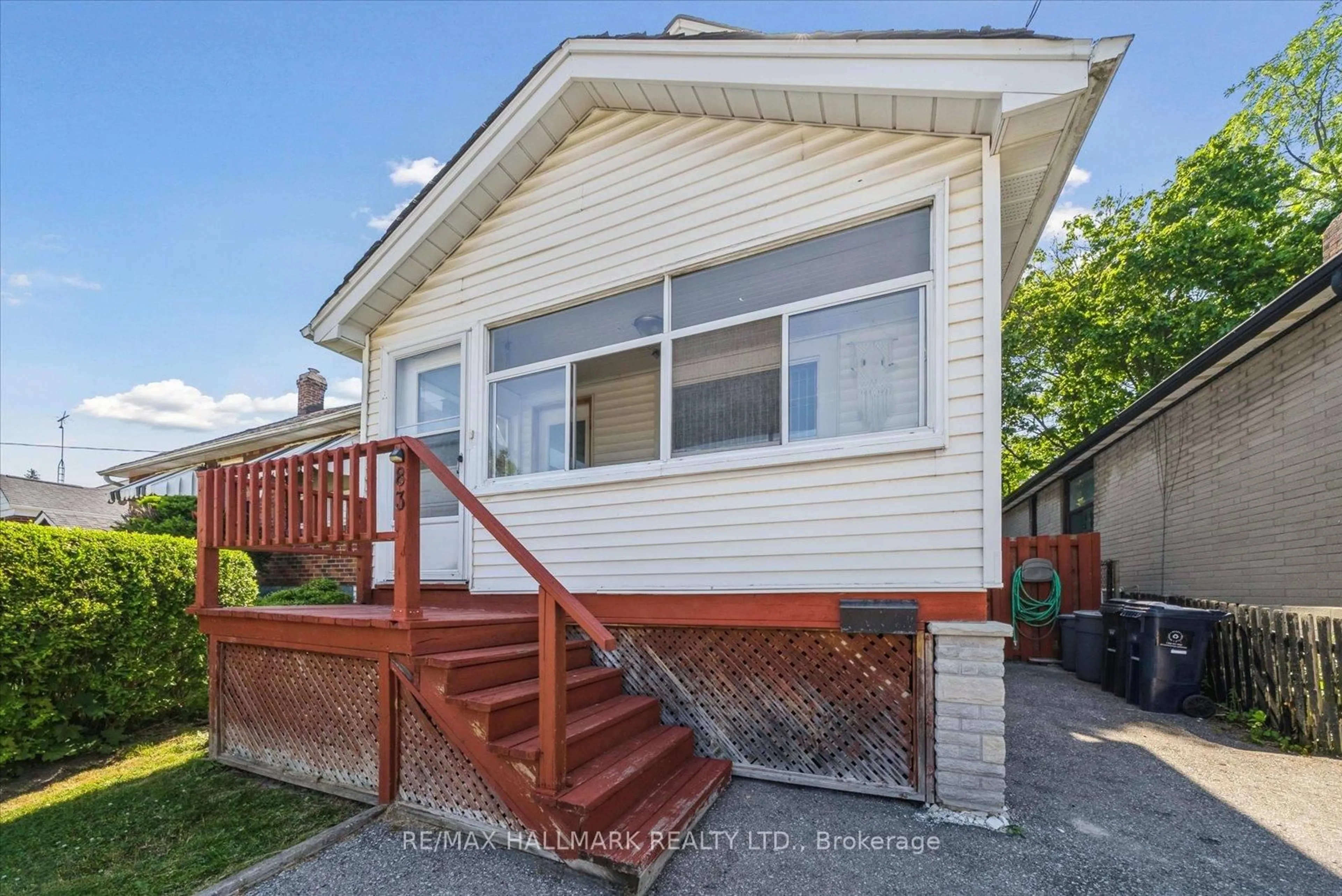 Home with vinyl exterior material, street for 83 Mcintosh St, Toronto Ontario M1N 3Y6