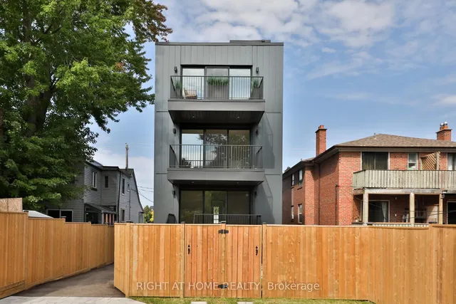 Primary image of 2343 Gerrard St