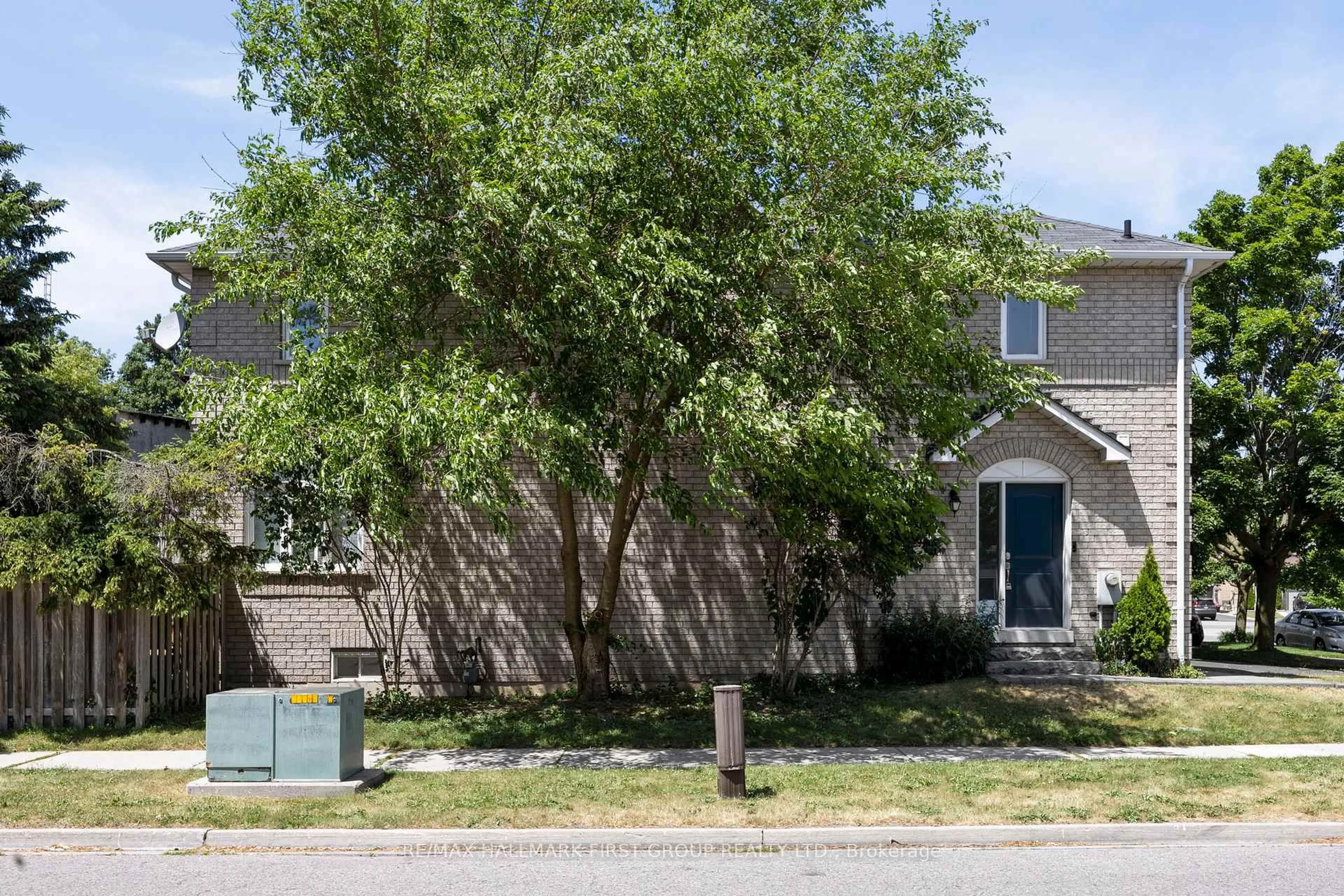 Unknown for 1816 Nordane Dr, Pickering Ontario L1V 6Z7