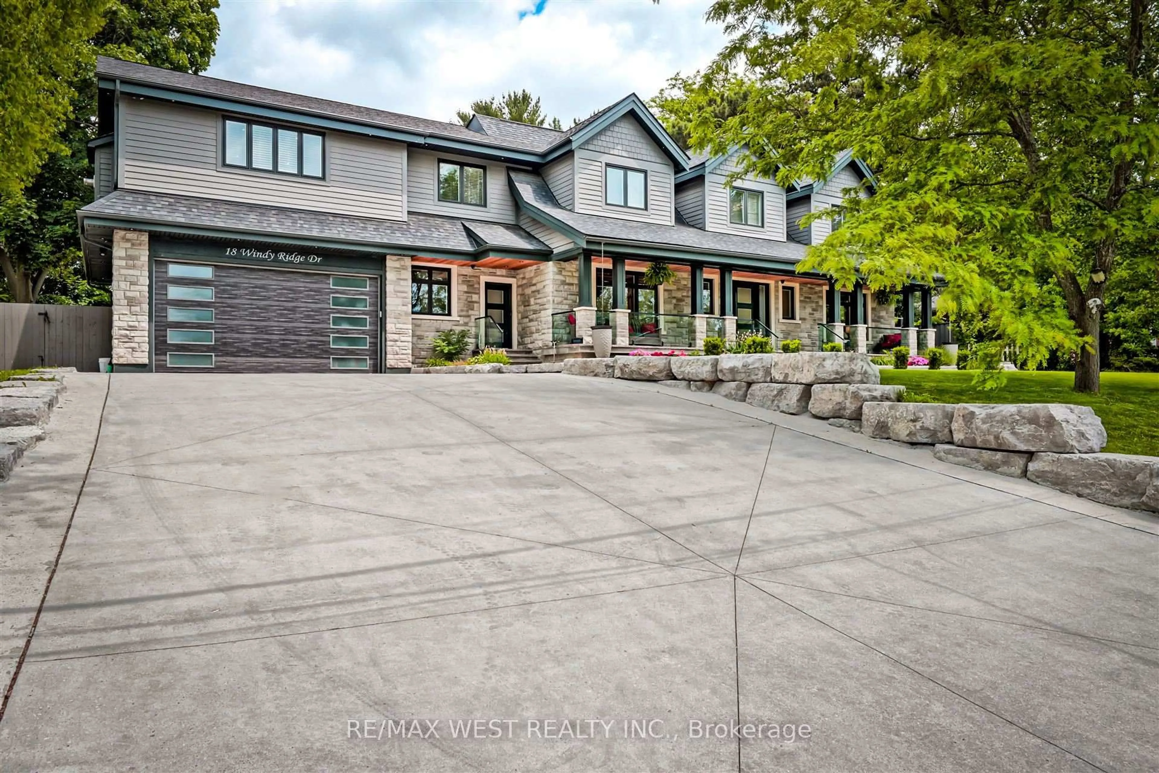 Home with brick exterior material, street for 18 Windy Ridge Dr, Toronto Ontario M1M 1H5