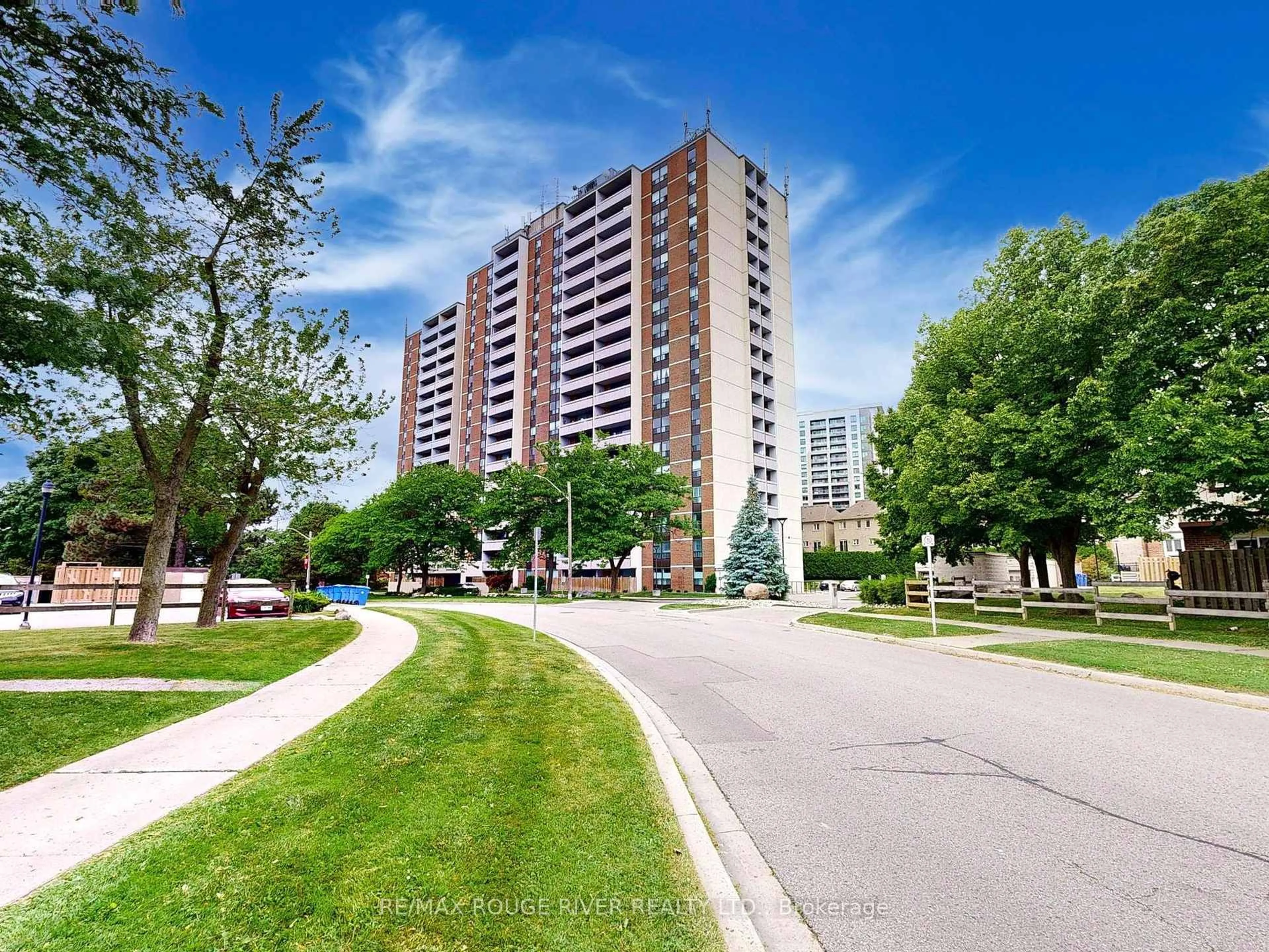 Unknown for 1210 Radom St #503, Pickering Ontario L1W 2Z3
