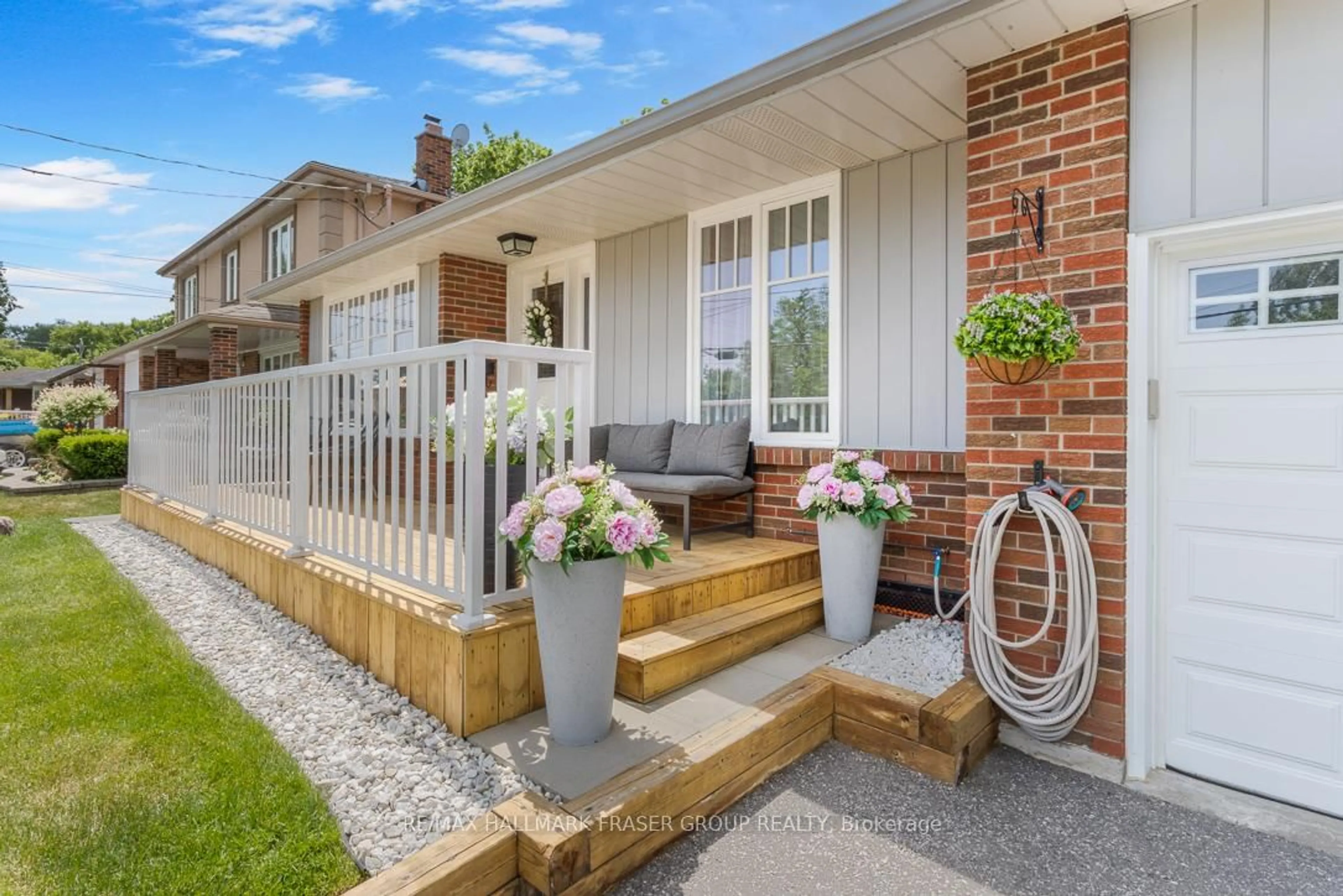 Home with brick exterior material, street for 756 Hillcrest Rd, Pickering Ontario L1W 2P4