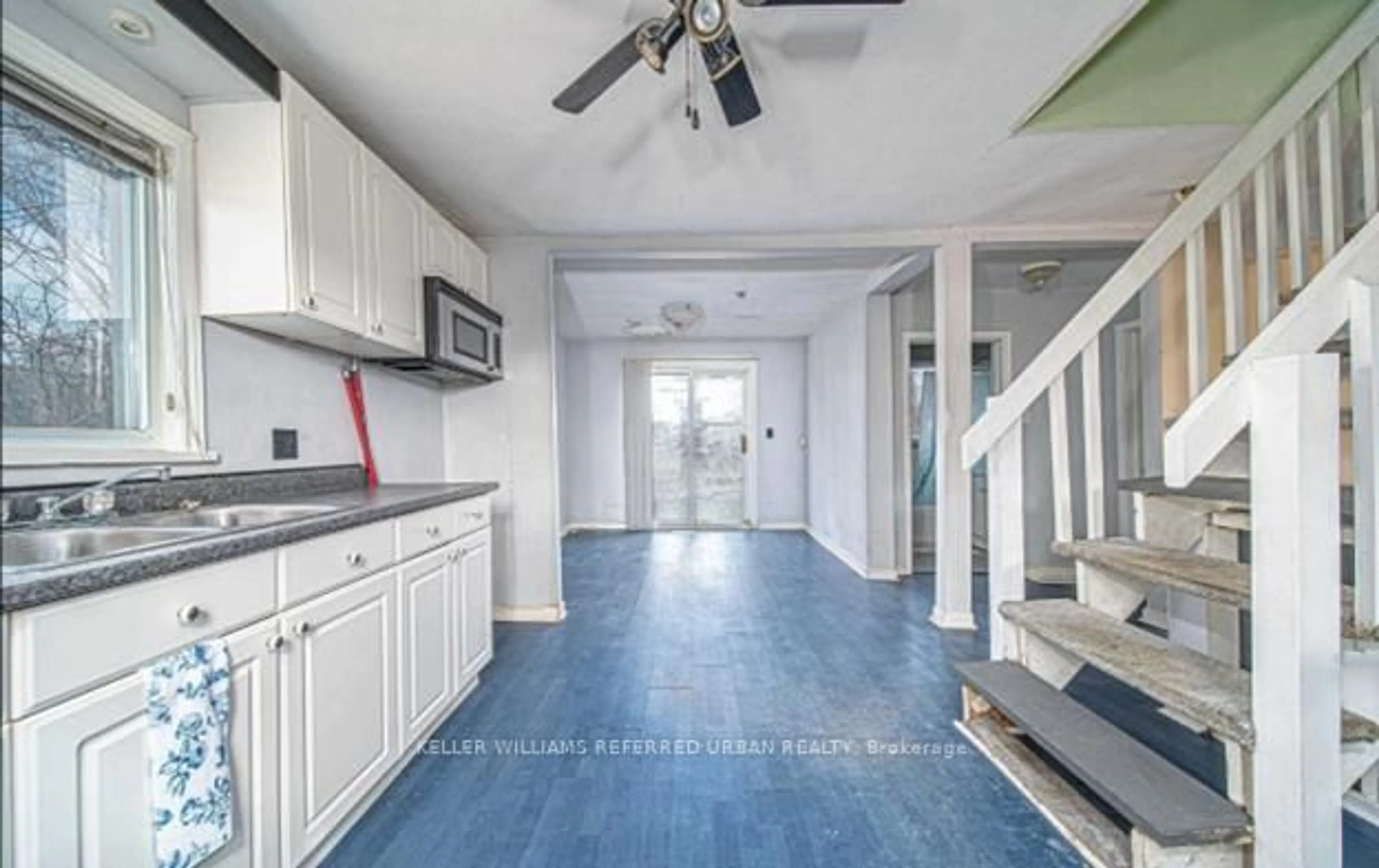 Unknown for 600 Hickory St, Whitby Ontario L1N 3X9