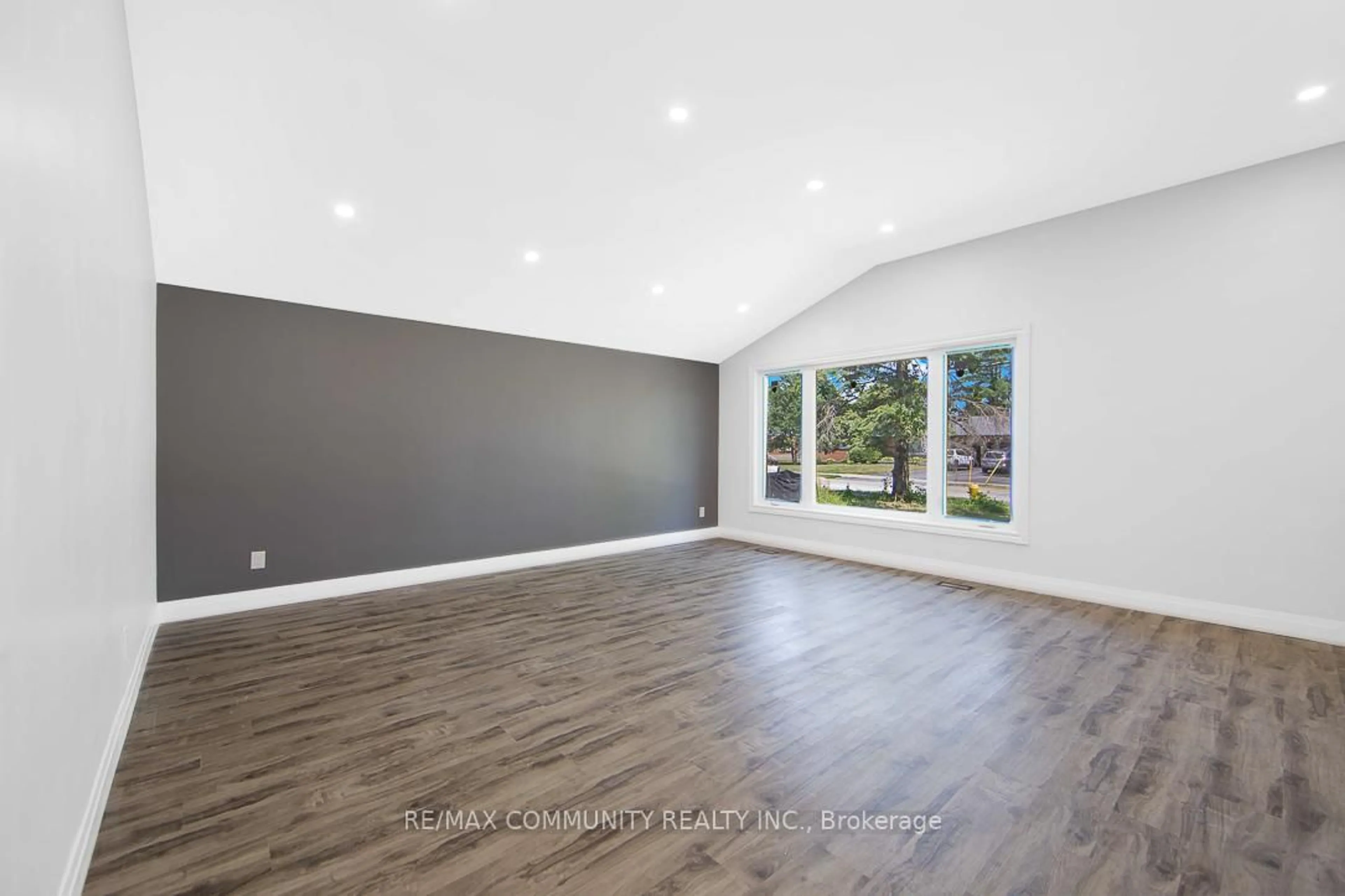 A pic of a room for 13750 Old Simcoe Rd, Scugog Ontario L9L 1C1