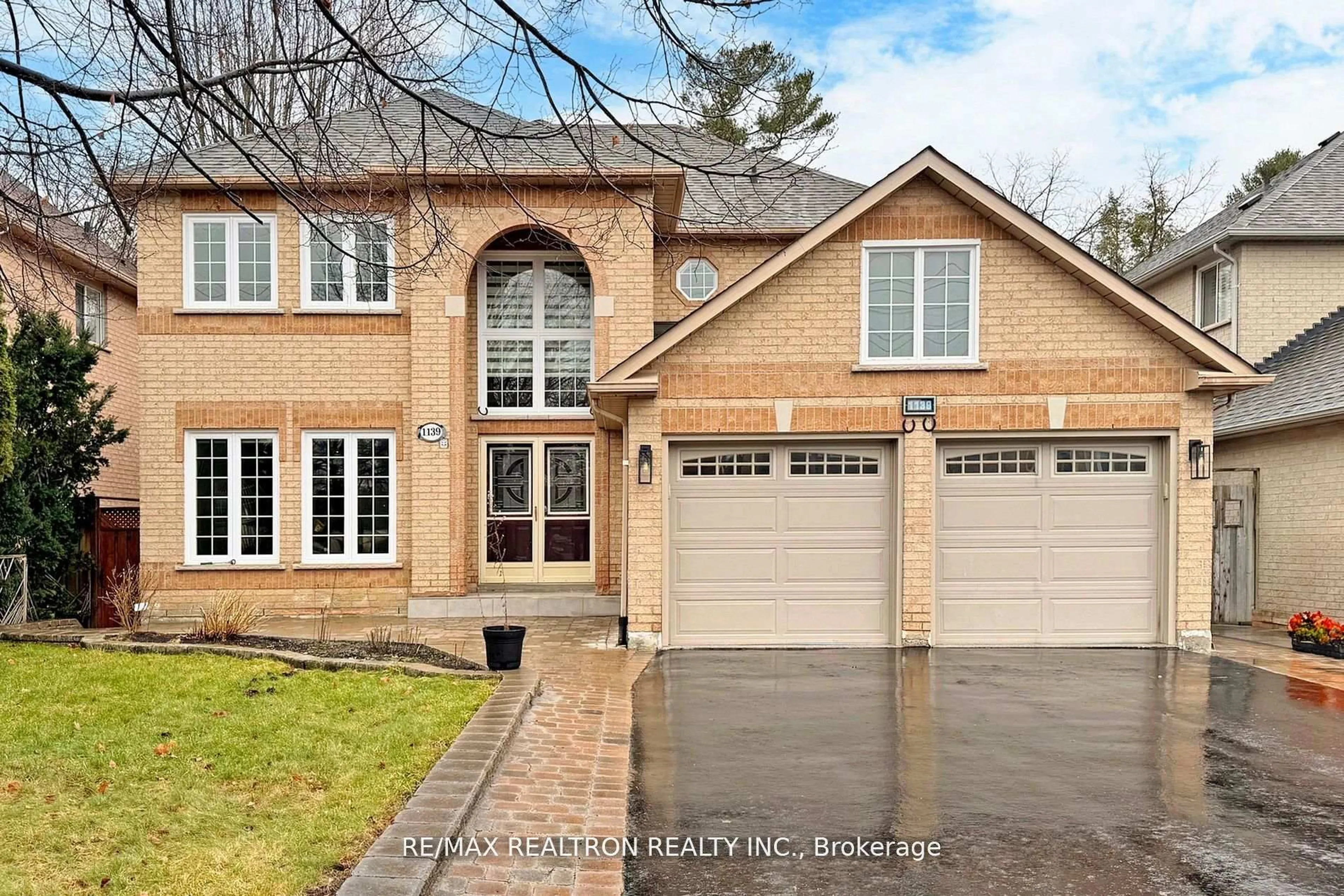 Home with brick exterior material, street for 1139 Gossamer Dr, Pickering Ontario L1X 2T8