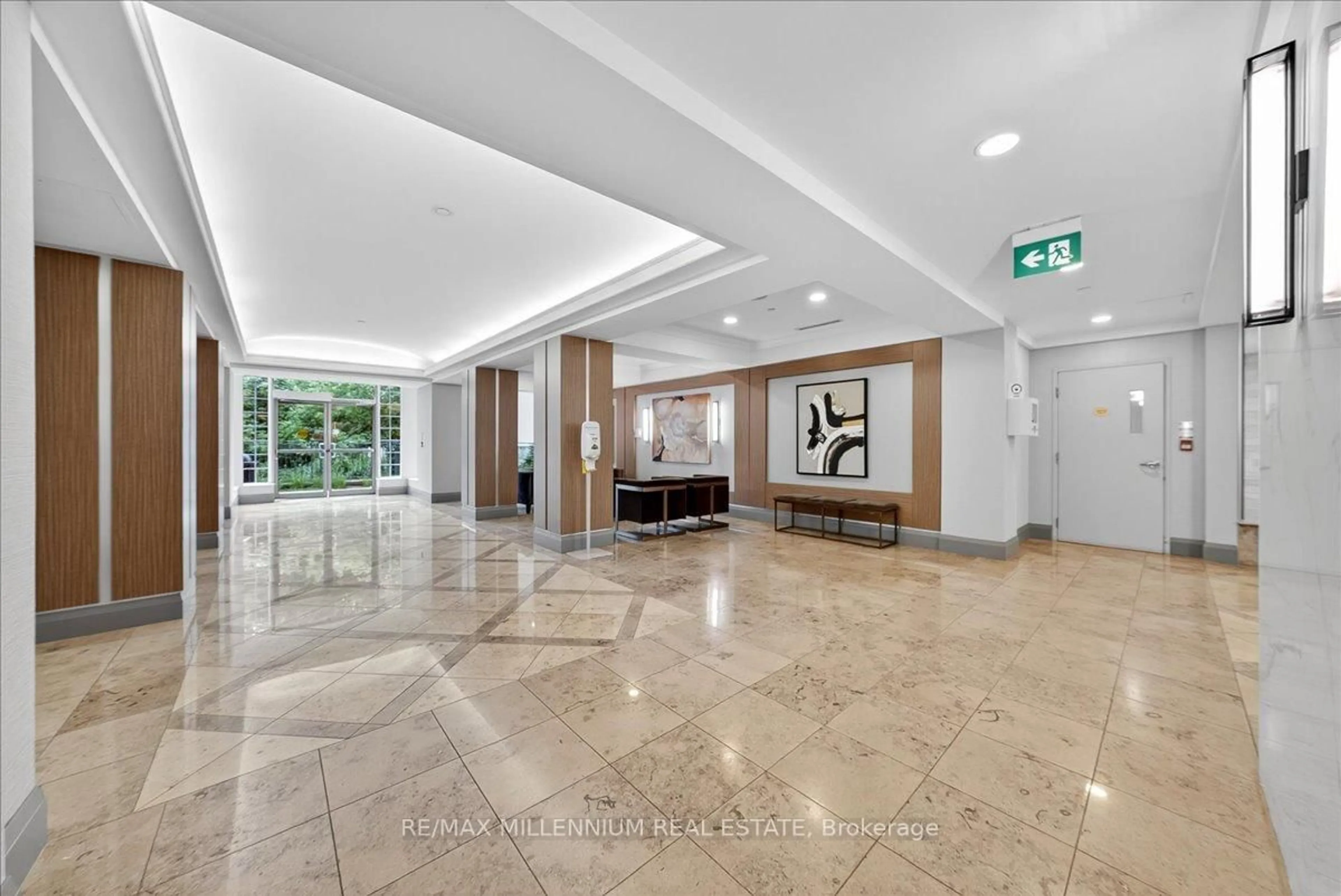 Lobby for 125 Omni Dr #1929, Toronto Ontario M1P 5A9