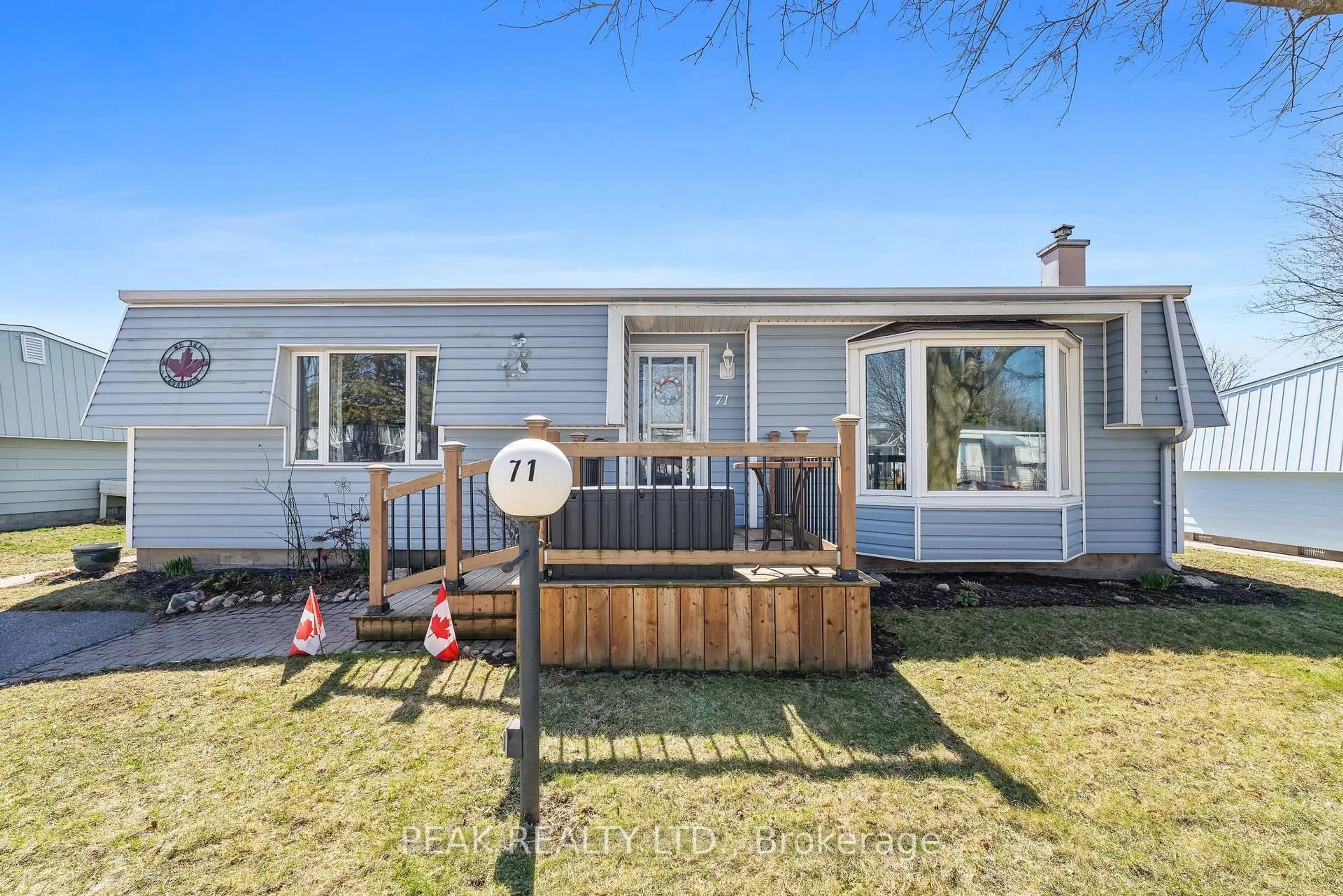 Home with vinyl exterior material, street for 71 Bluffs Rd, Clarington Ontario L1B 1A6