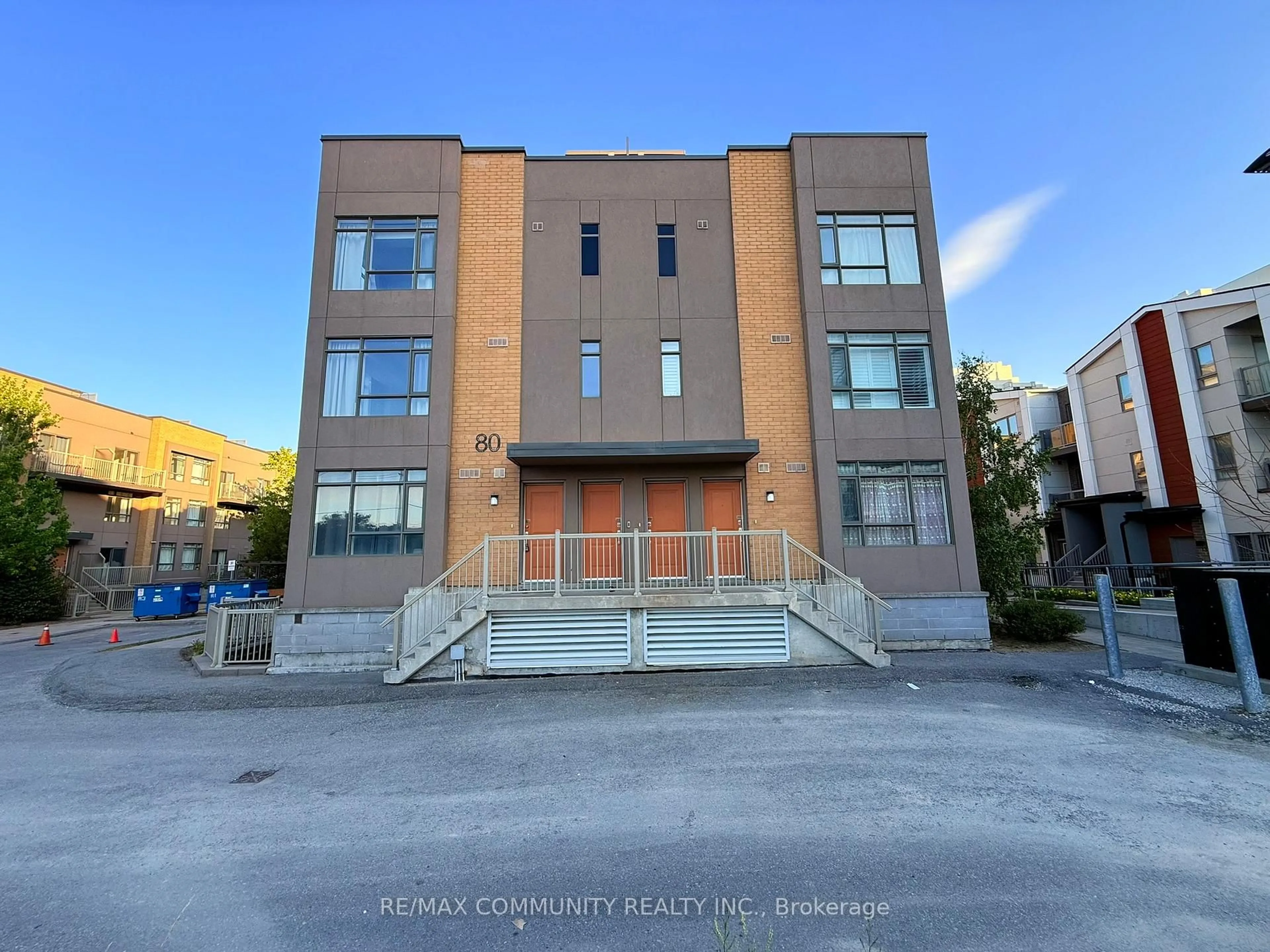 A pic from outside/outdoor area/front of a property/back of a property/a pic from drone, building for 80 Orchid Place Dr #311, Toronto Ontario M1B 0C4