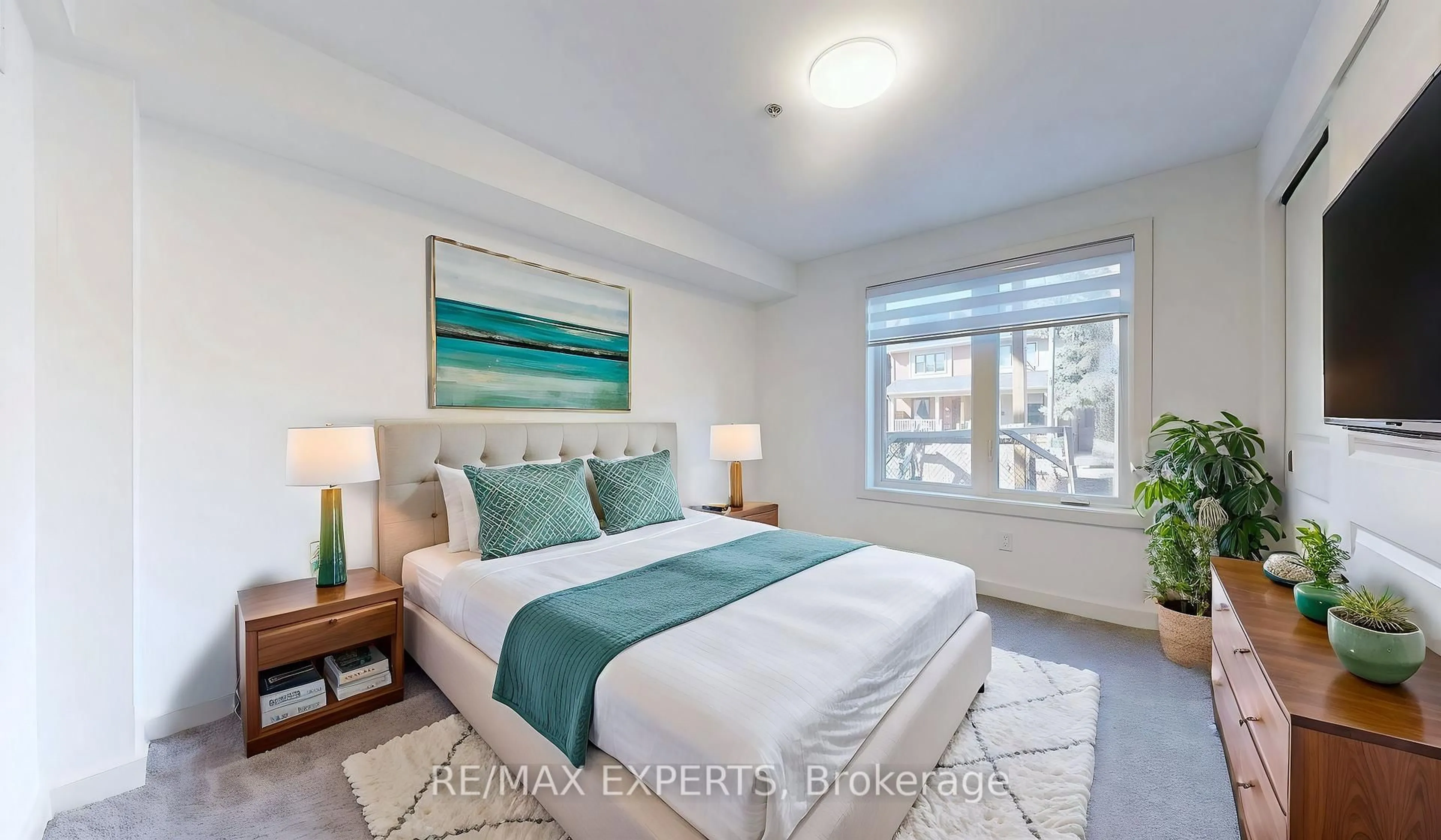 Bedroom with bed, unknown for 45 Connaught Ave #101, Toronto Ontario M4L 2V8