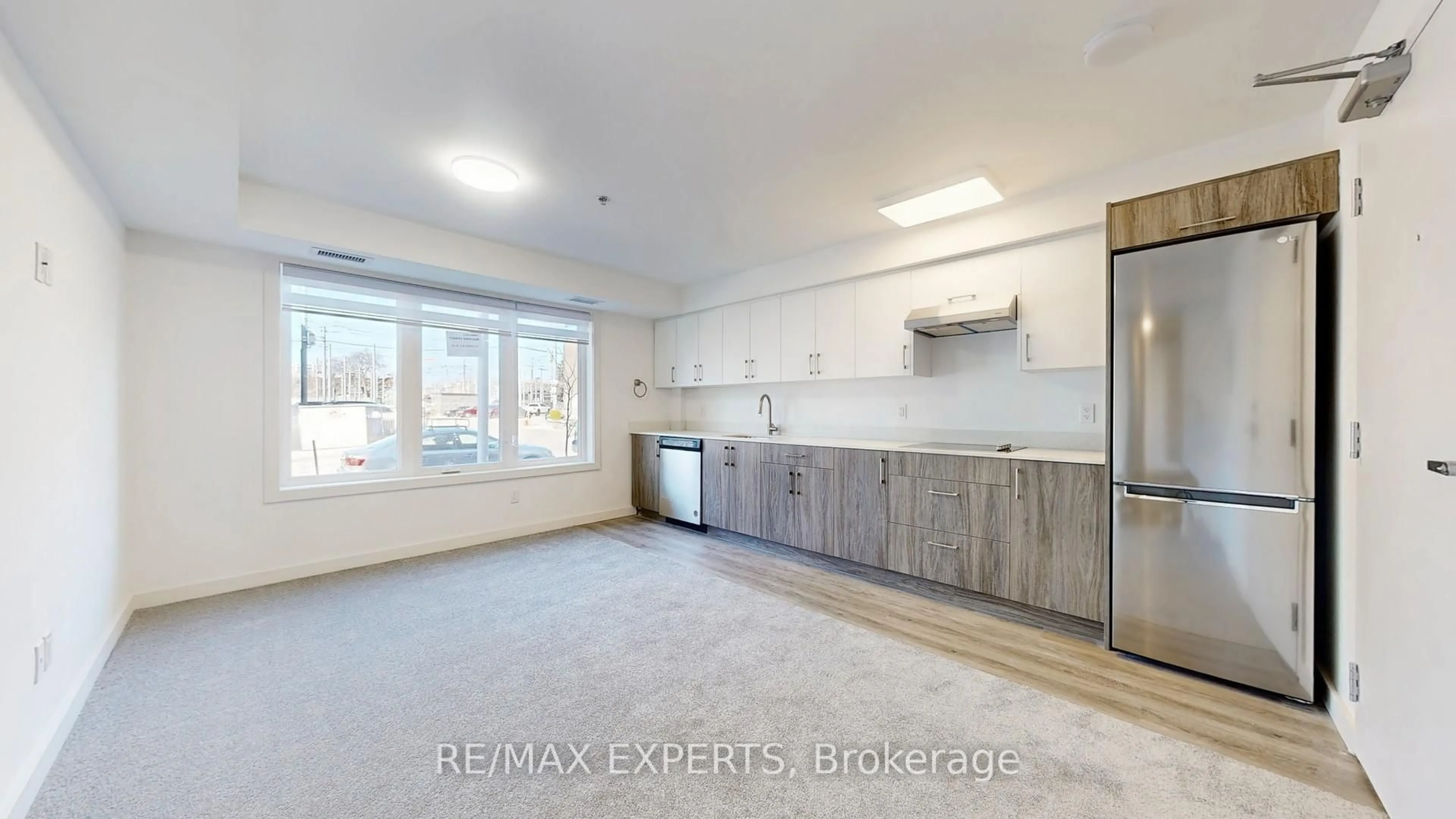 Unknown for 45 Connaught Ave #101, Toronto Ontario M4L 2V8