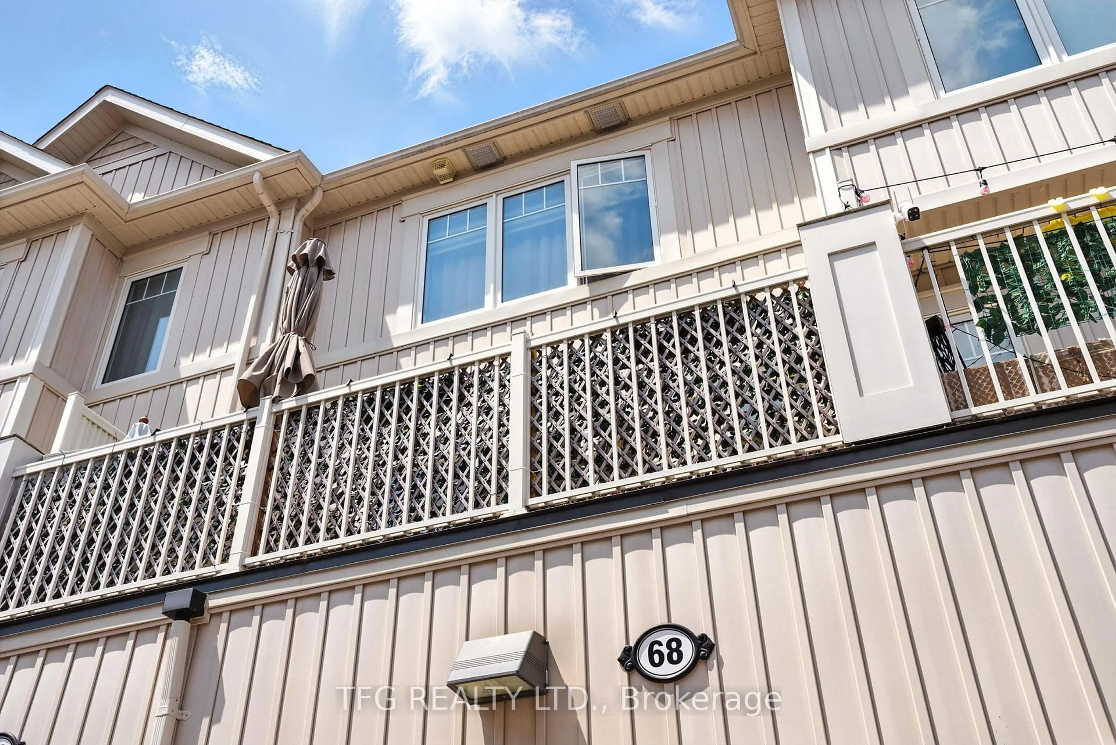 Home with vinyl exterior material, street for 2500 Hill Rise Crt #68, Oshawa Ontario L1L 0M6