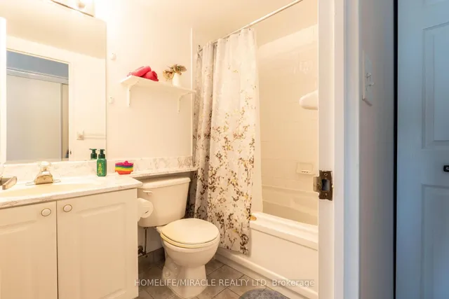 Additional property image - 1 Lee Centre Dr Unit 1506