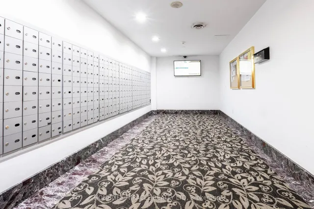 Additional property image - 1 Lee Centre Dr Unit 1506