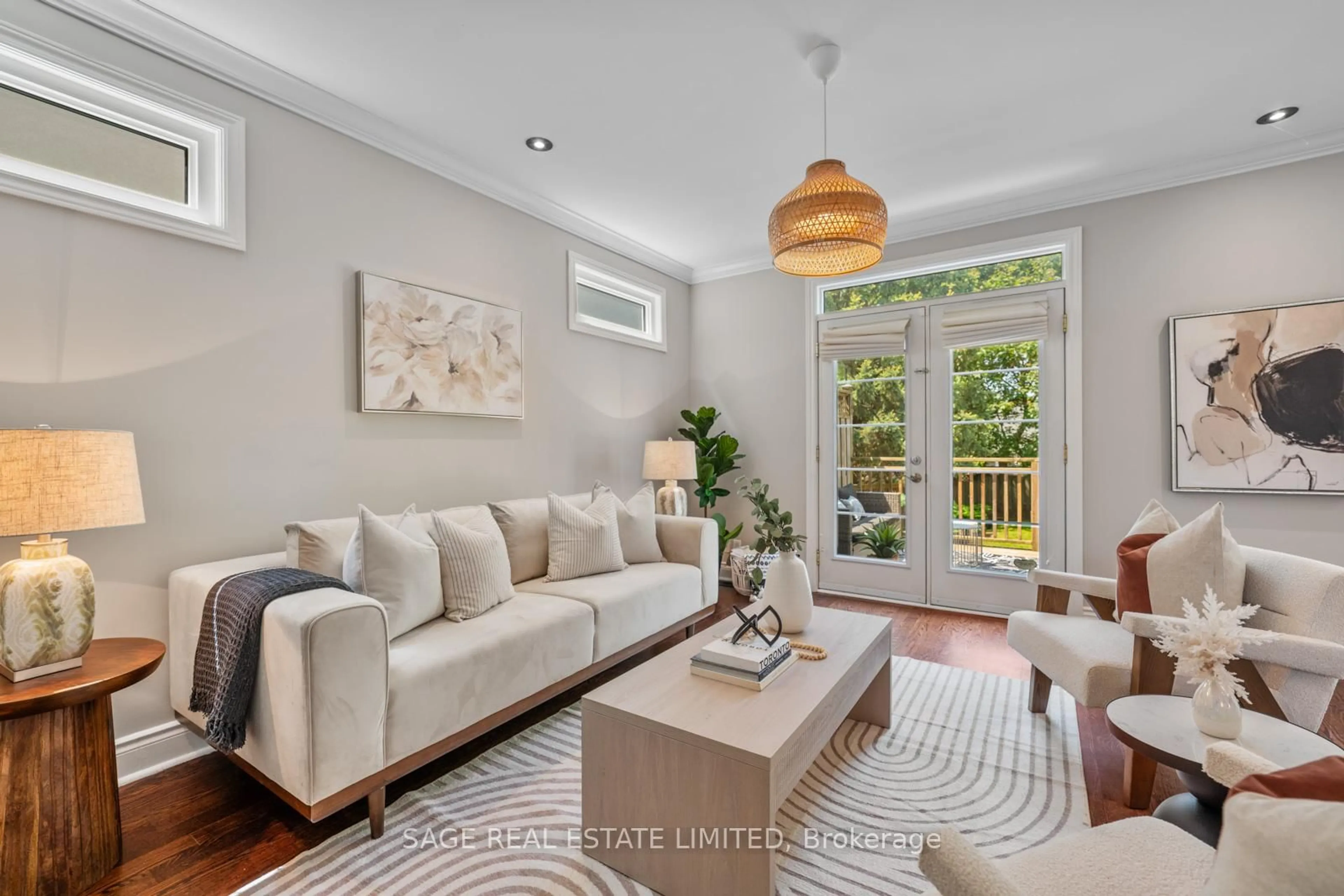 Living room with furniture, unknown for 88 Gradwell Dr, Toronto Ontario M1M 2N2