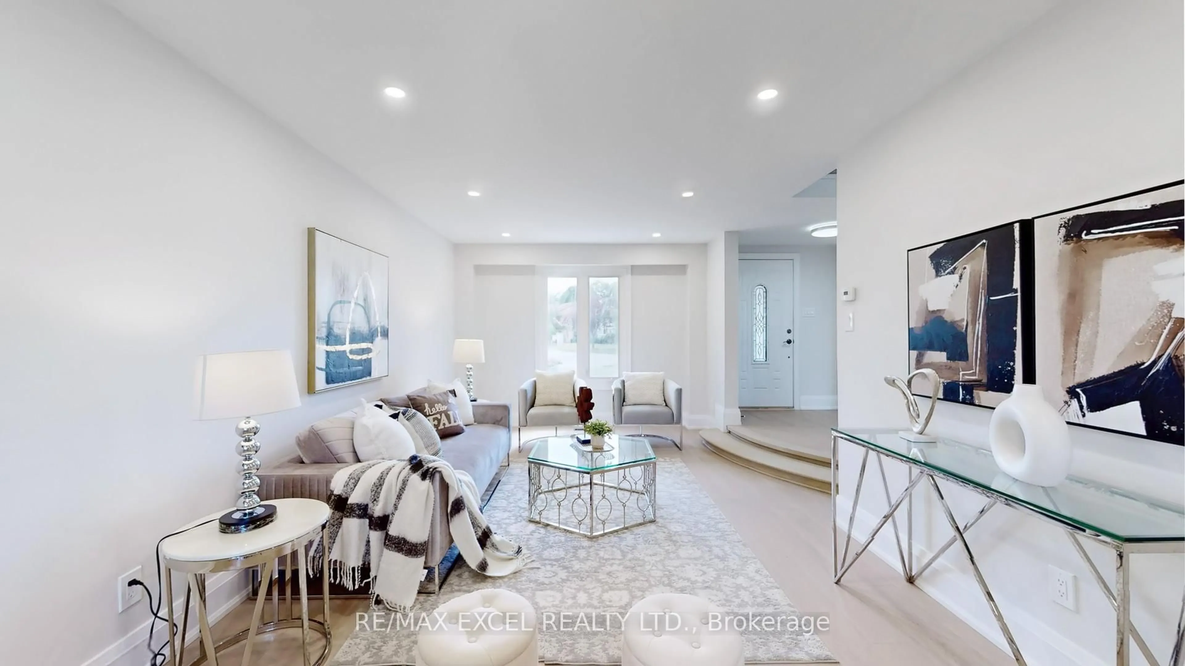 Living room with furniture, unknown for 80 Eagleview Cres, Toronto Ontario M1W 3N2