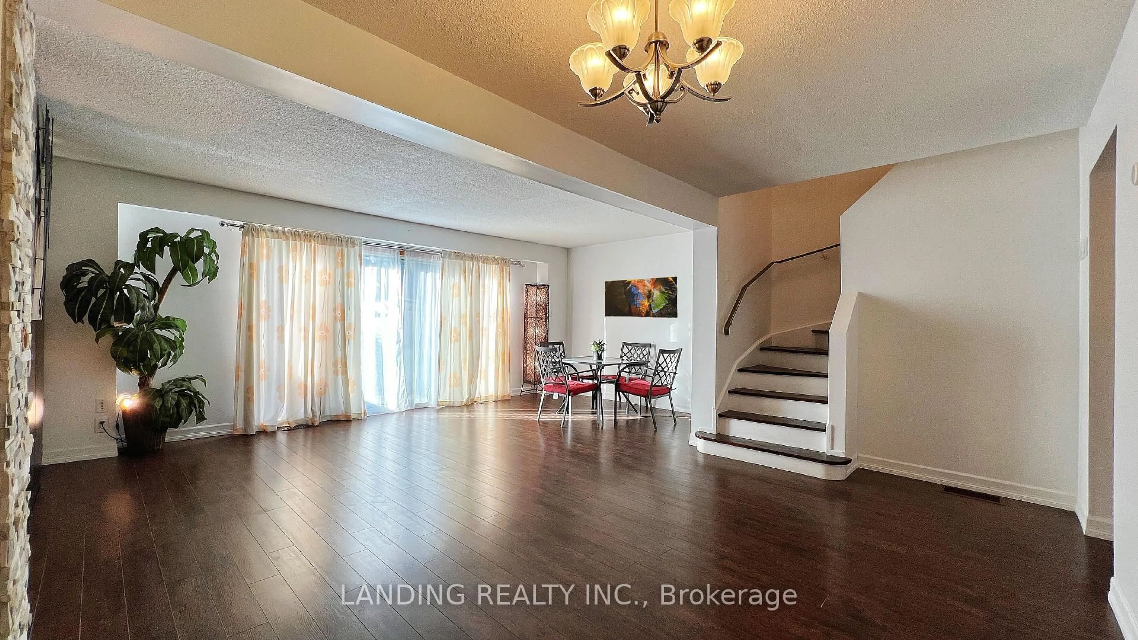 Indoor entryway for 22 KING HENRY'S Blvd, Toronto Ontario M1T 2V4