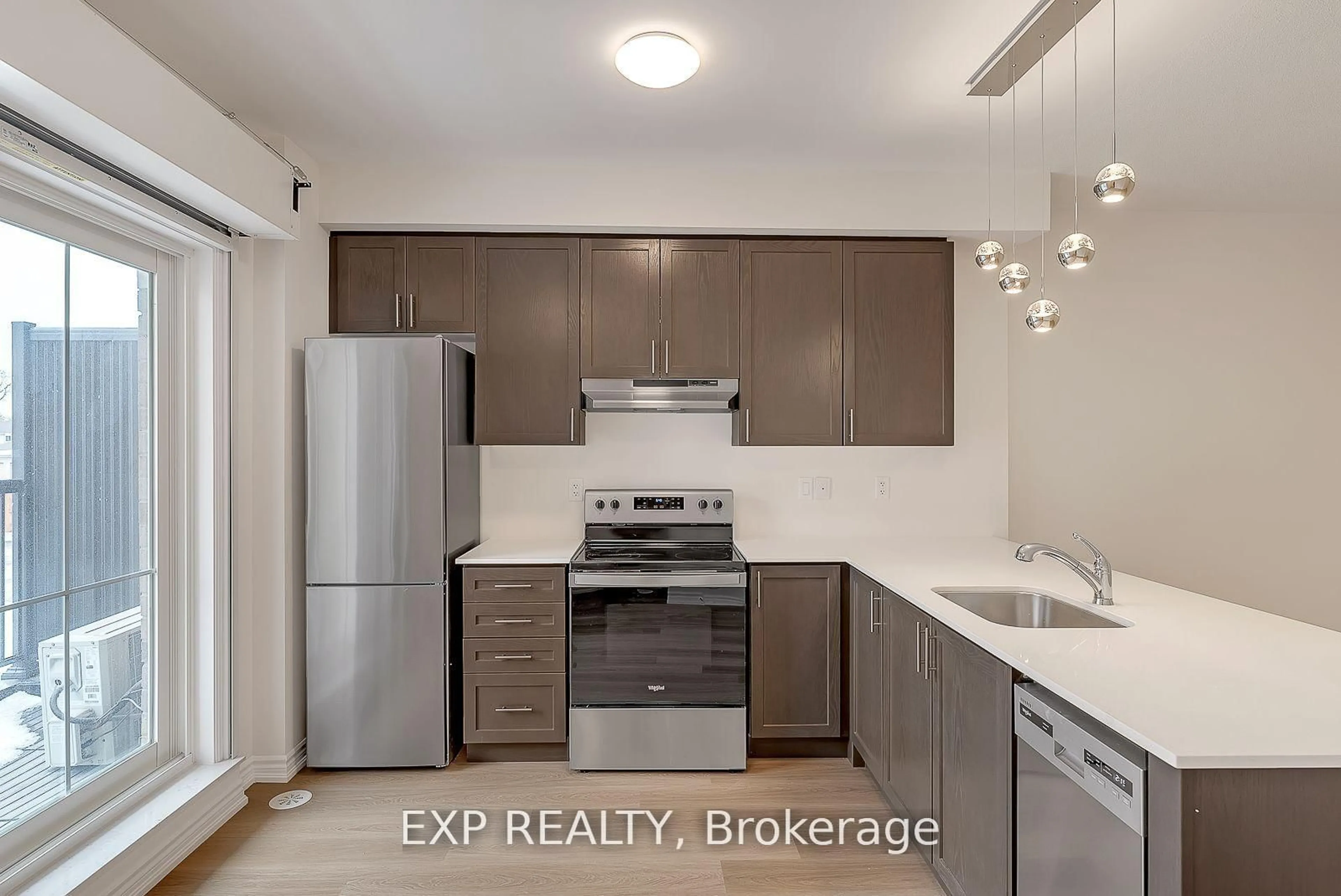 Standard kitchen, unknown for 465 Beresford Path #2, Oshawa Ontario L1H 0B2
