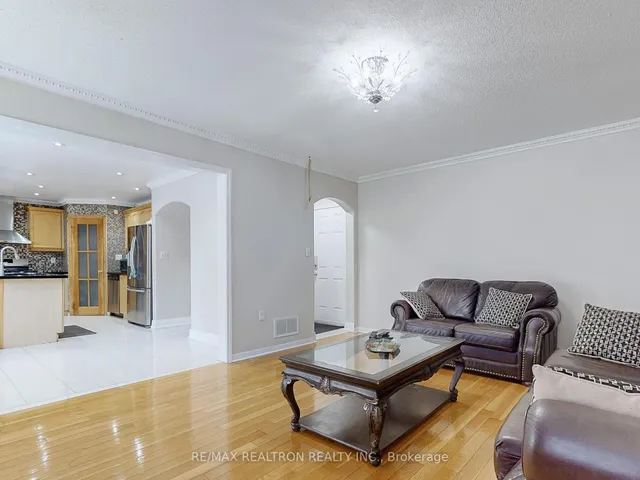 Additional image 36 of 47 Skipperhill Cres