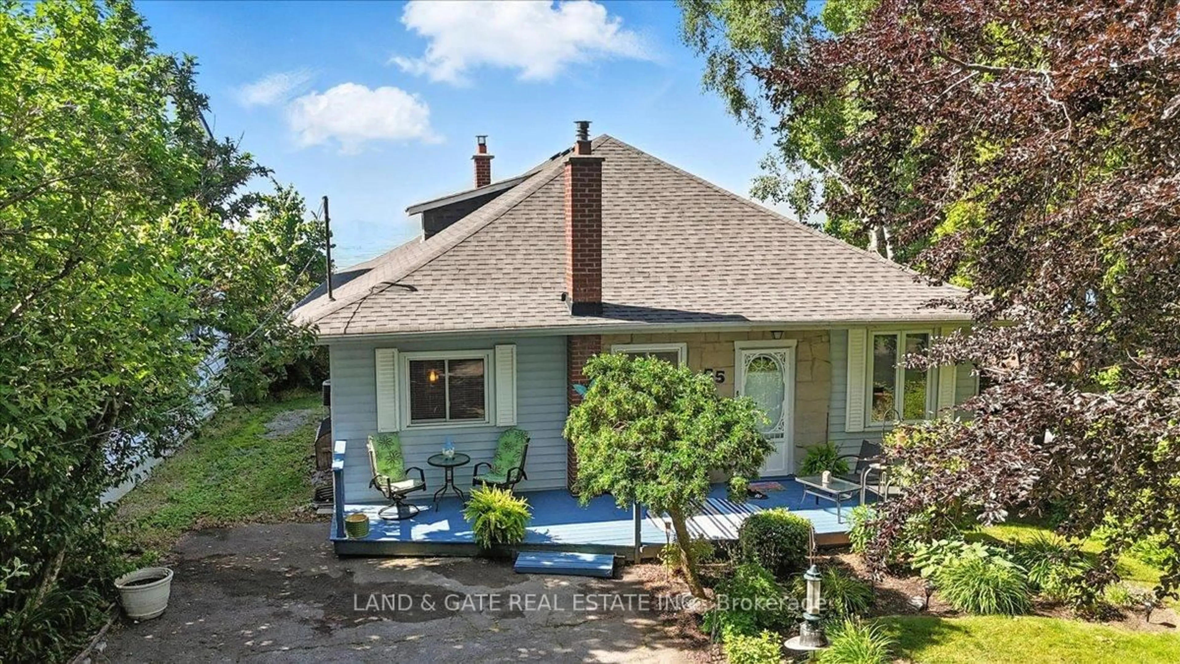 Unknown for 55 Muskoka Ave, Oshawa Ontario L1J 1A1