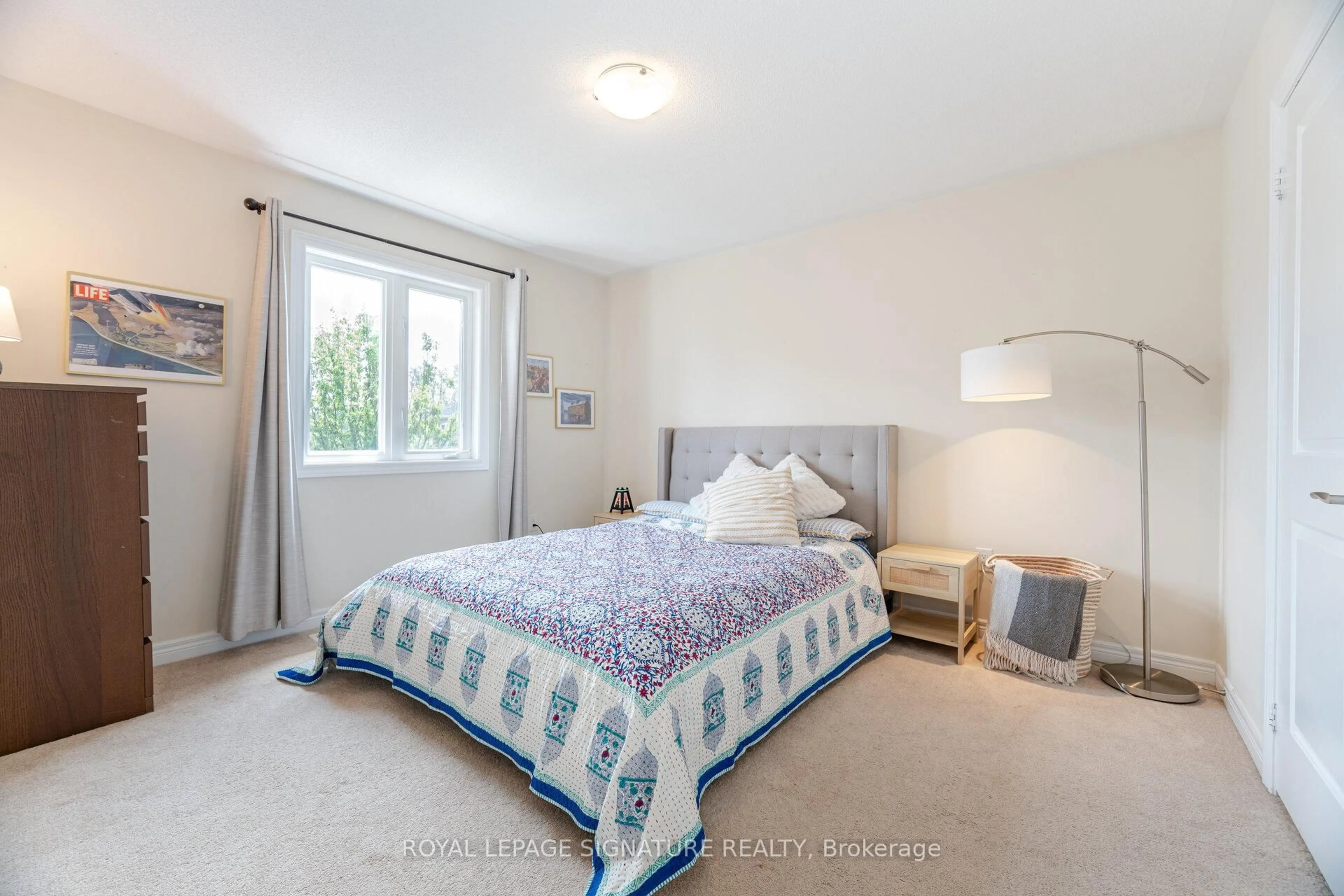Bedroom with bed, unknown for 349 Shipway Ave, Clarington Ontario L1B 0C1