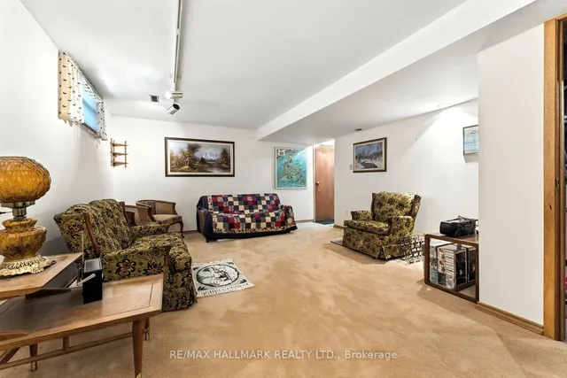 Additional image 9 of 23 Blue Anchor Tr