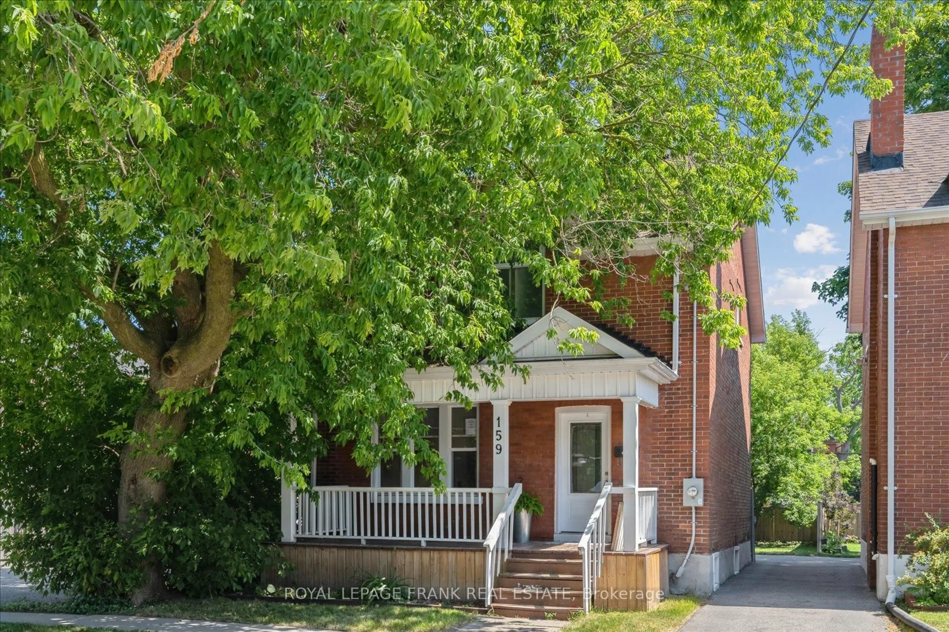 Home with brick exterior material, street for 159 Agnes St, Oshawa Ontario L1G 1V3