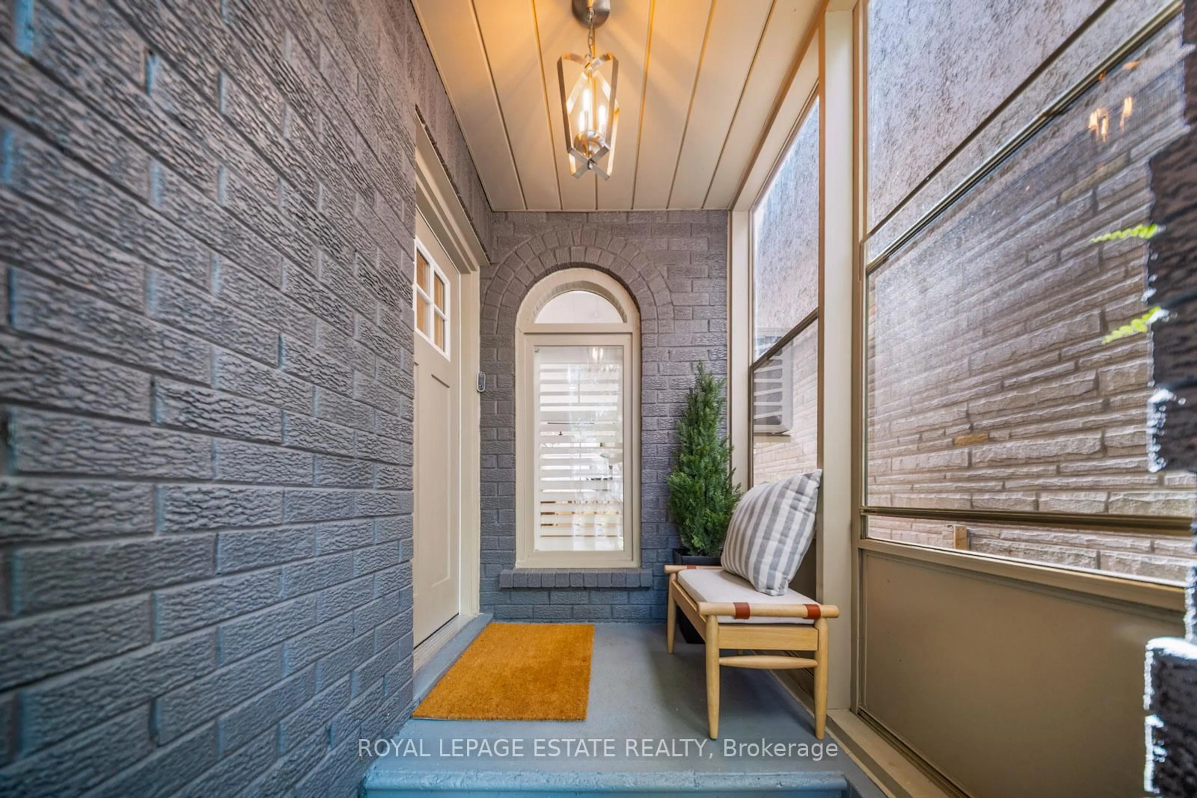 Indoor entryway for 6 Woodfield Rd, Toronto Ontario M4L 2W3