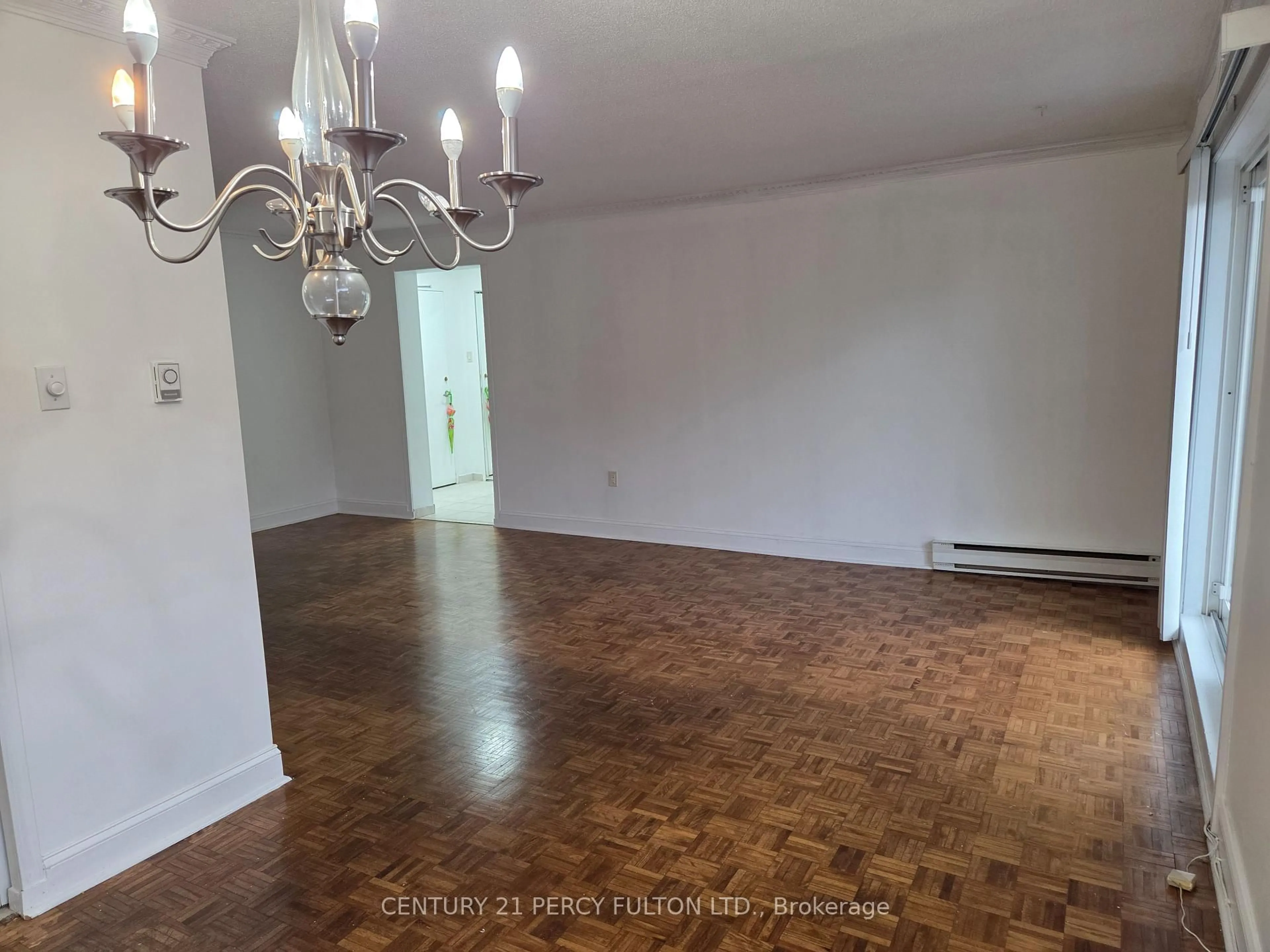 A pic of a room for 855 Kennedy Rd #304, Toronto Ontario M1K 2E3