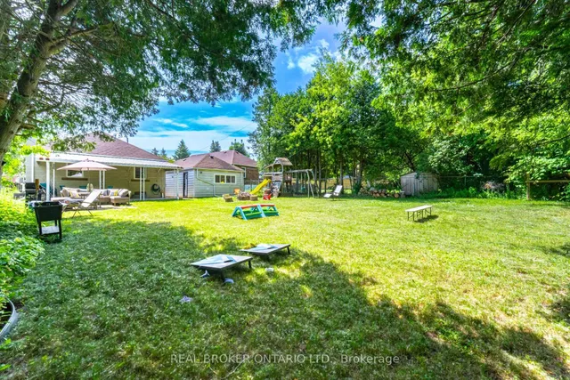 Additional image 3 of 18 Adanac Dr