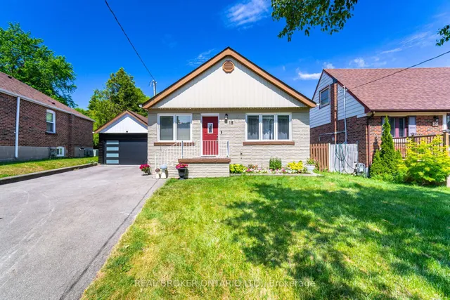 Primary image of 18 Adanac Dr