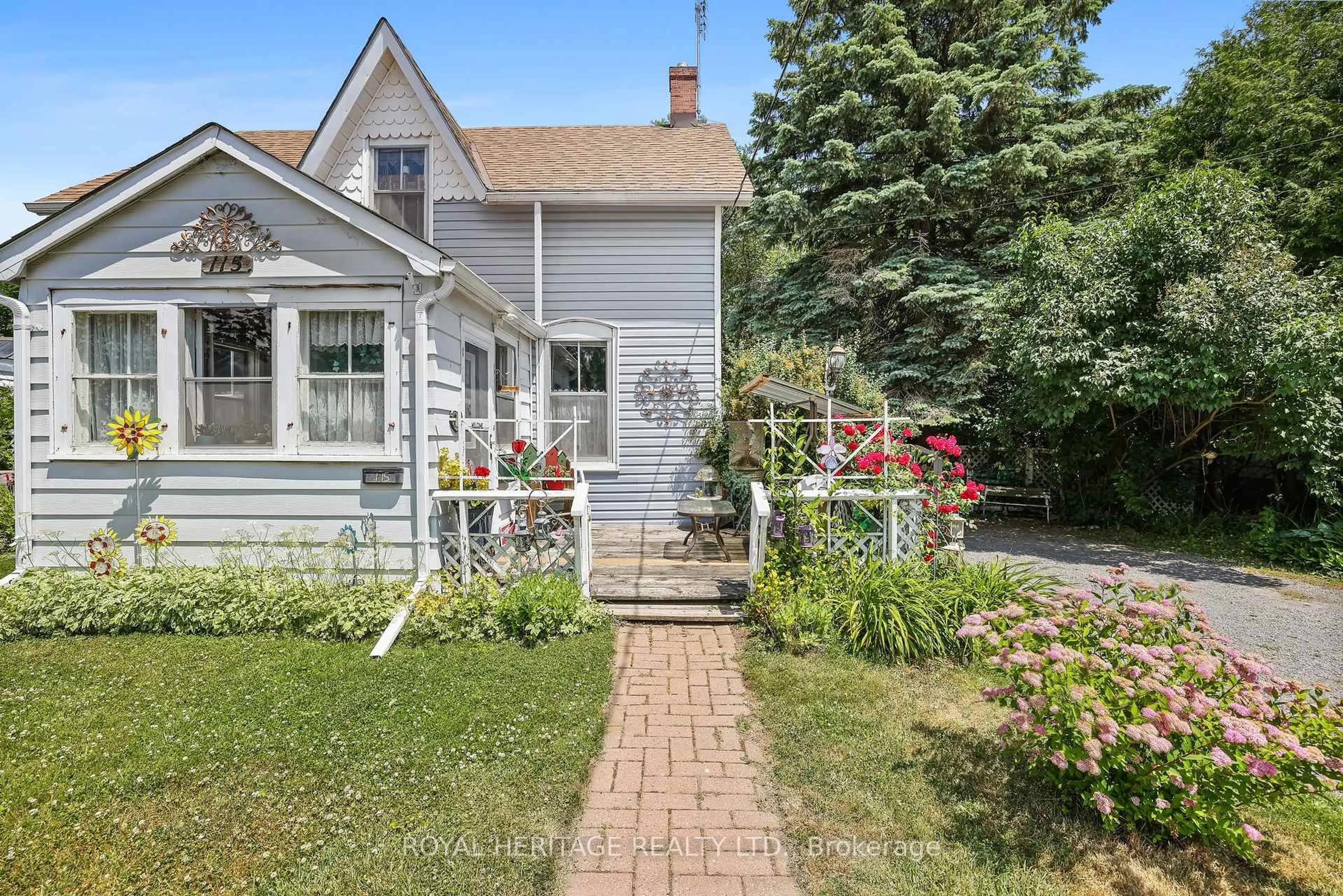 Unknown for 115 Elgin St, Clarington Ontario L1C 3E6